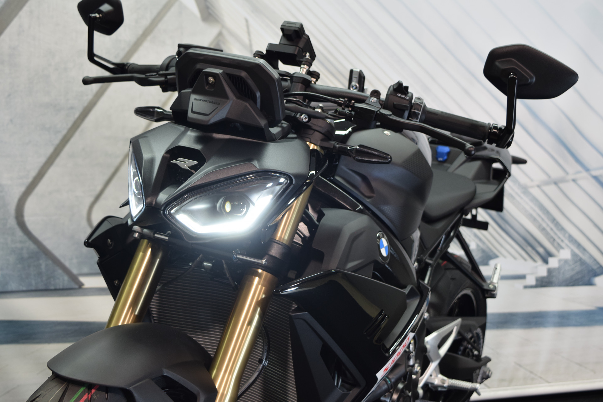 BMW S 1000 R Vollausstattung inkl. 5 Jahre Garantie-image-9