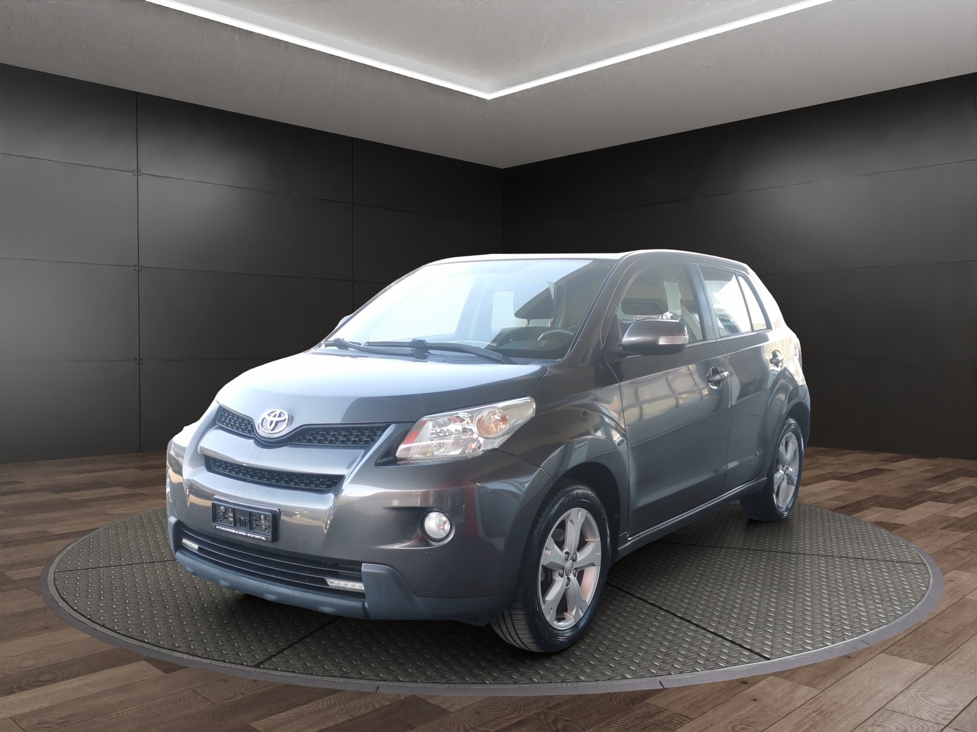 TOYOTA UrbanCruiser 1.4 D-4D Linea Terra 4WD-showroom-element-1