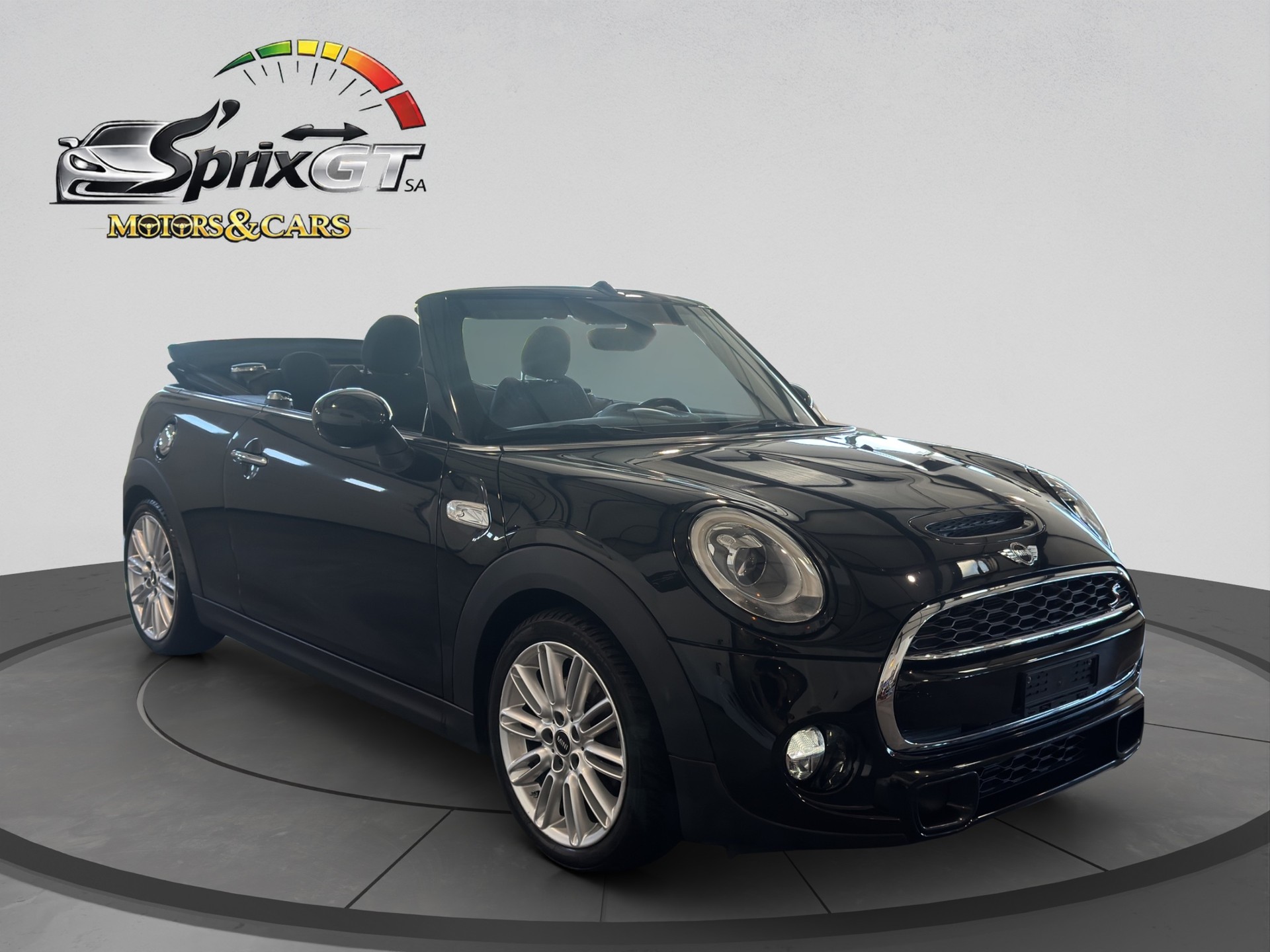 MINI Cooper S Cabriolet-image-6