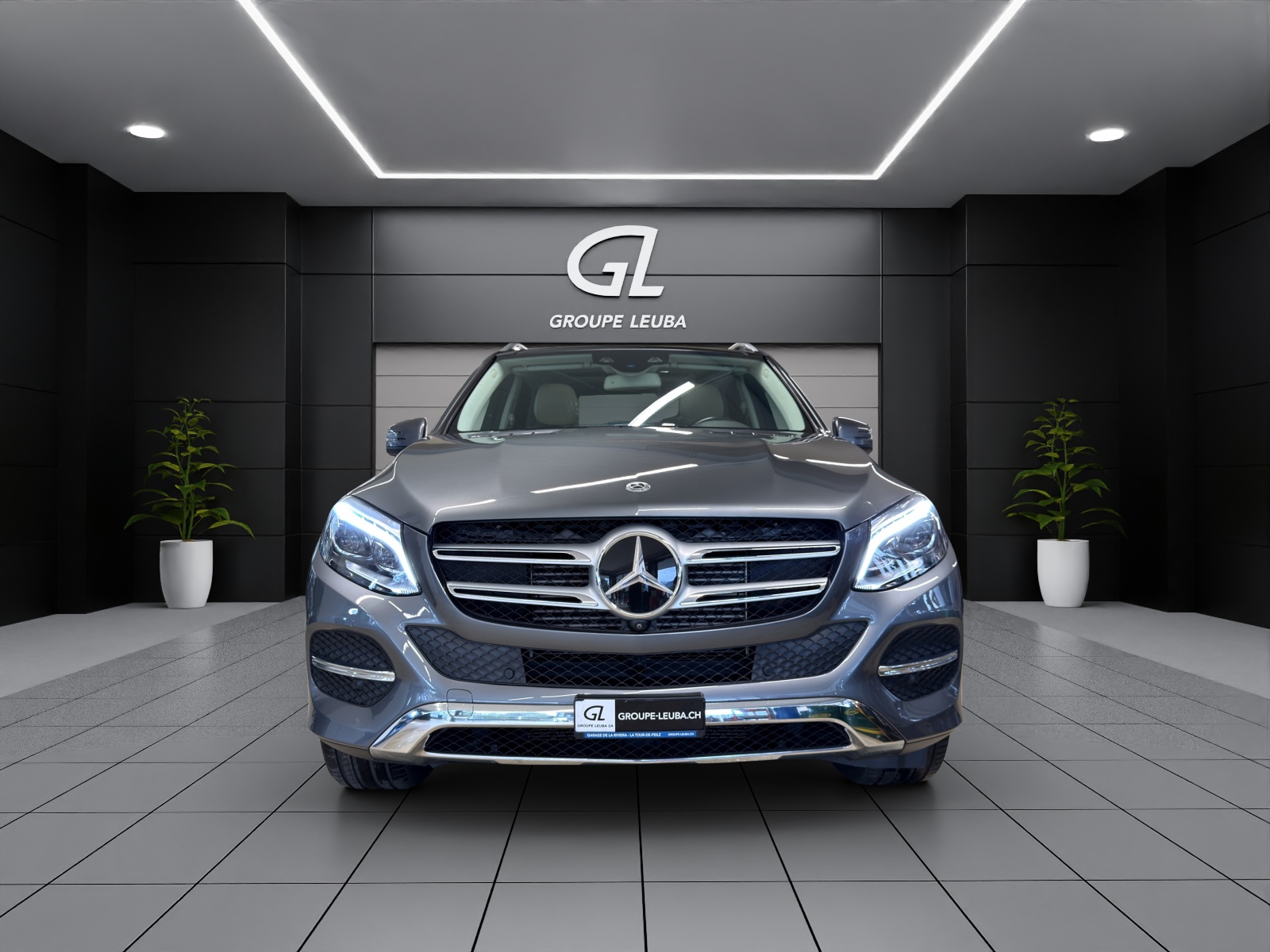 MERCEDES-BENZ GLE 250 d Executive 4Matic 9G-Tronic-showroom-element-1