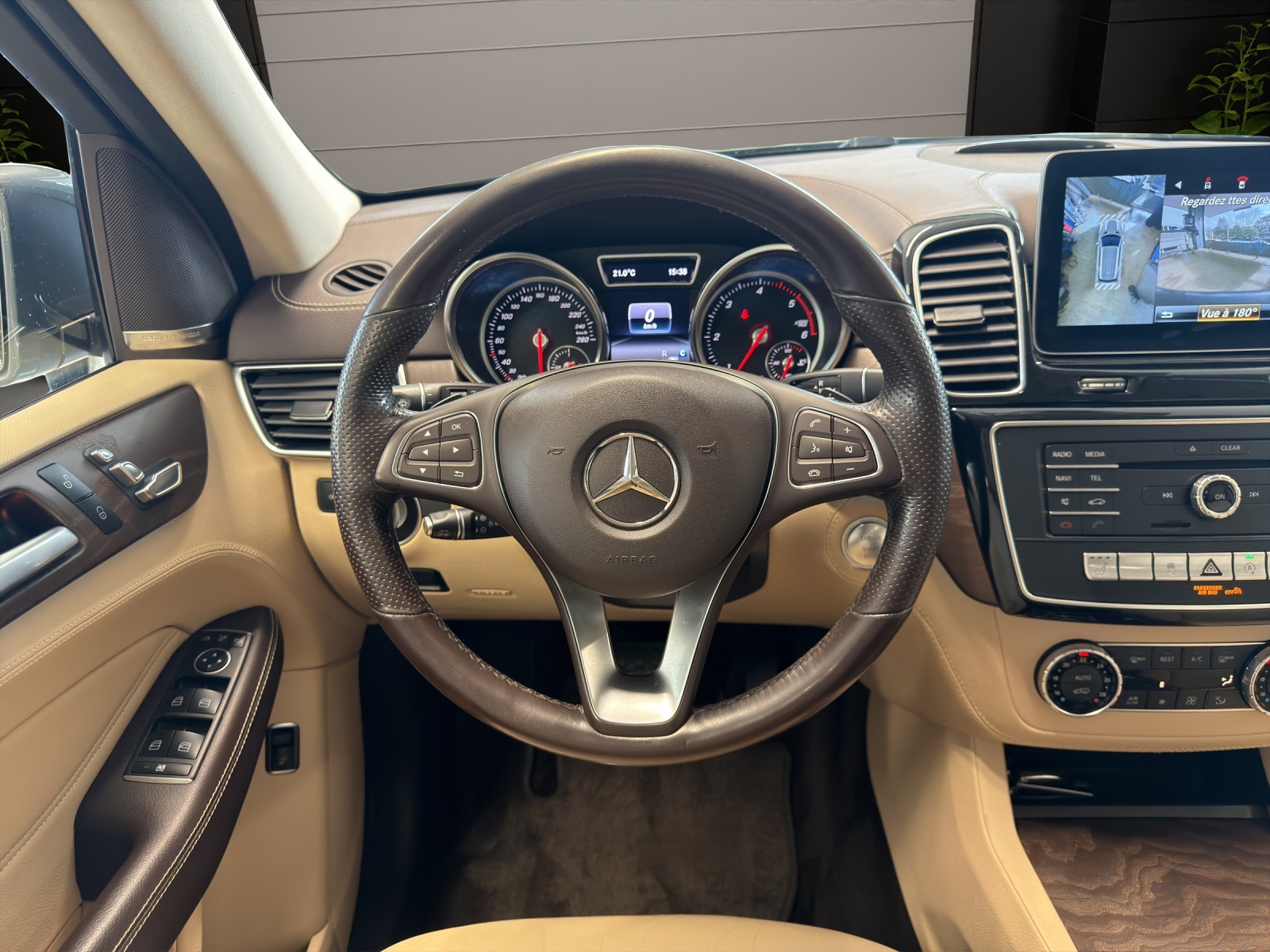 MERCEDES-BENZ GLE 250 d Executive 4Matic 9G-Tronic-image-8