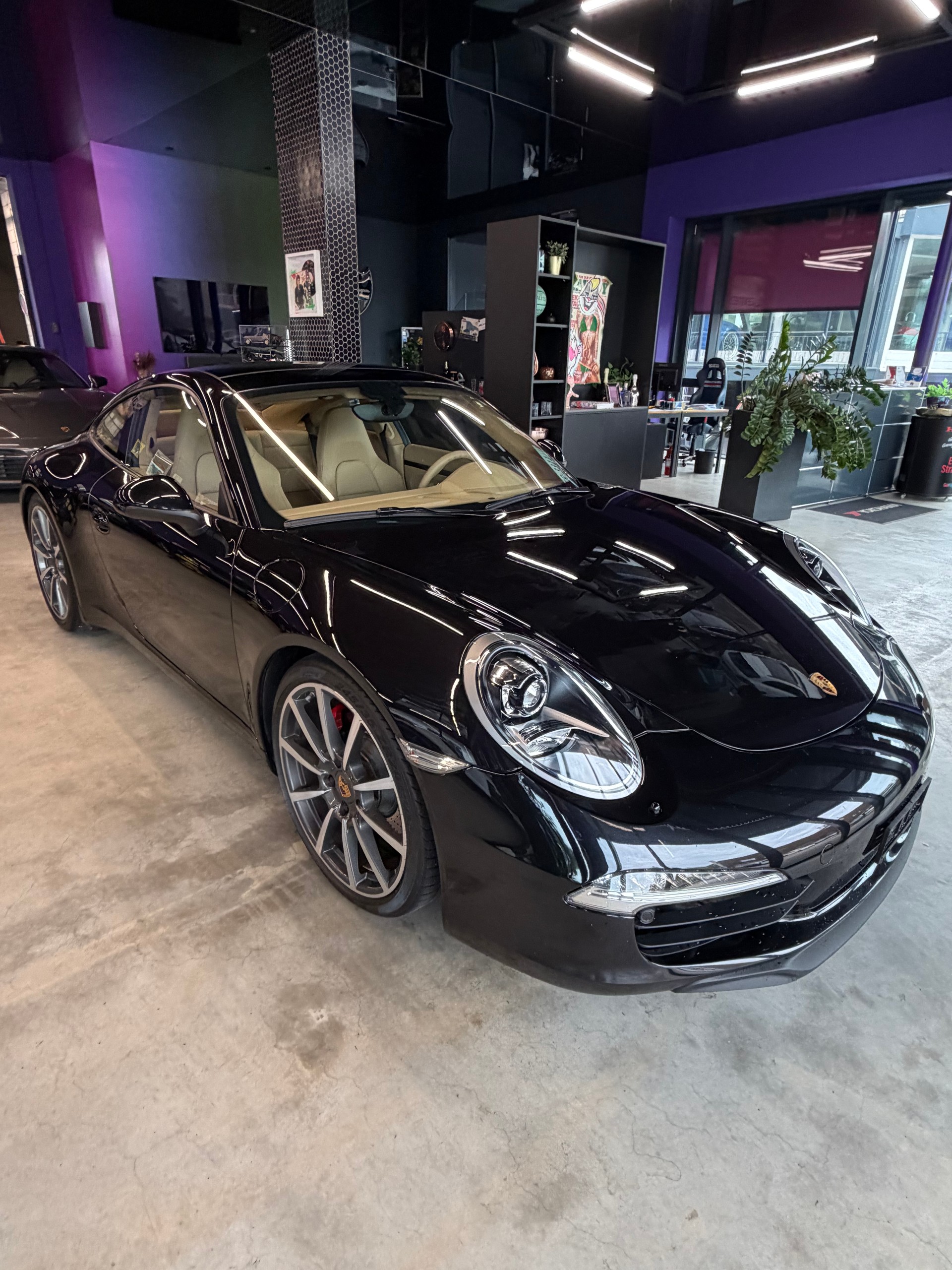 PORSCHE 911 Carrera S PDK-showroom-element-1