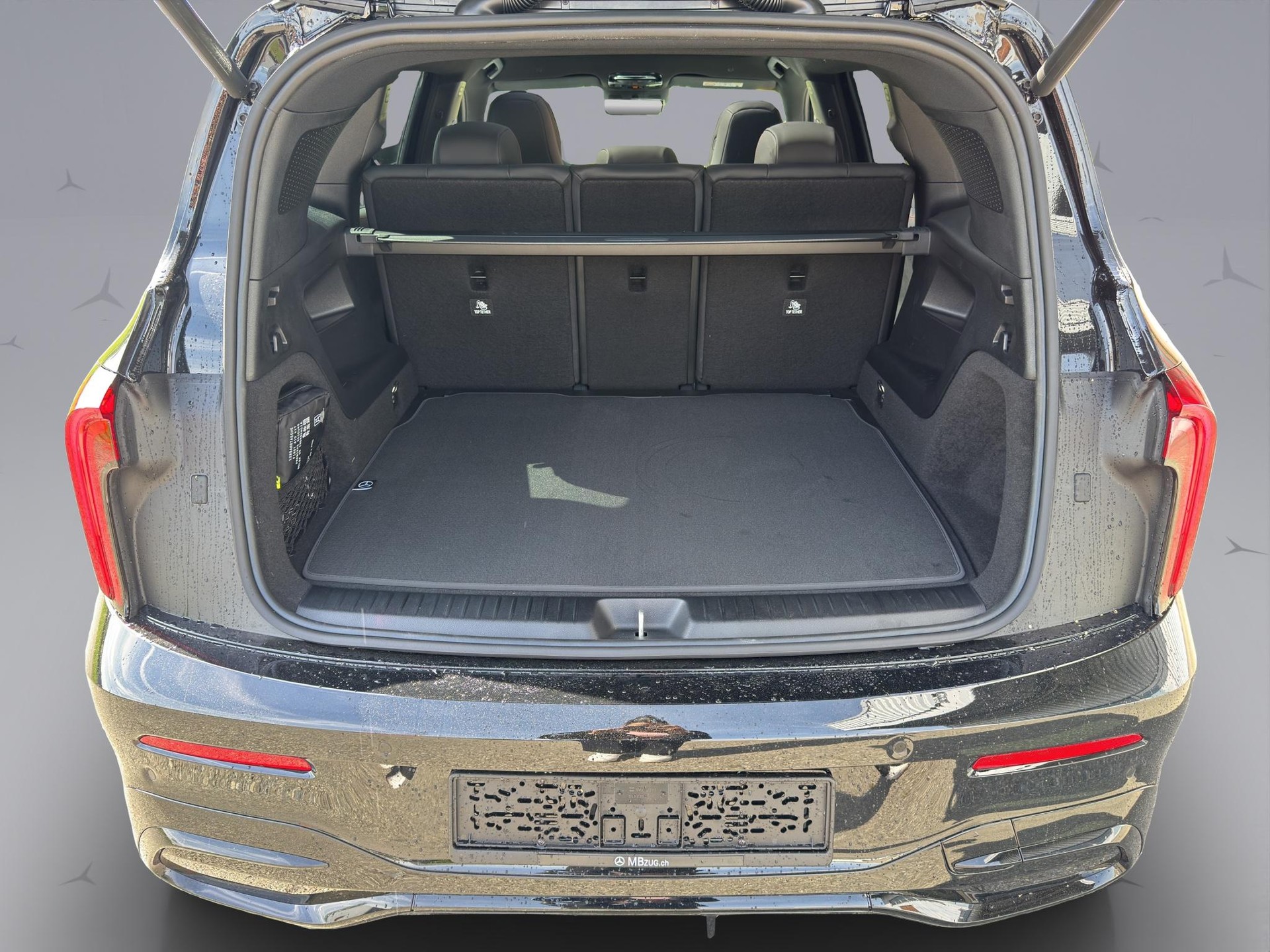 MERCEDES-BENZ GLB 350 4matic-image-18