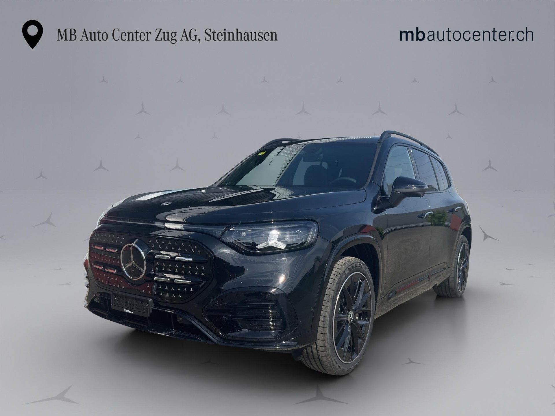 MERCEDES-BENZ GLB 350 4matic-showroom-element-1