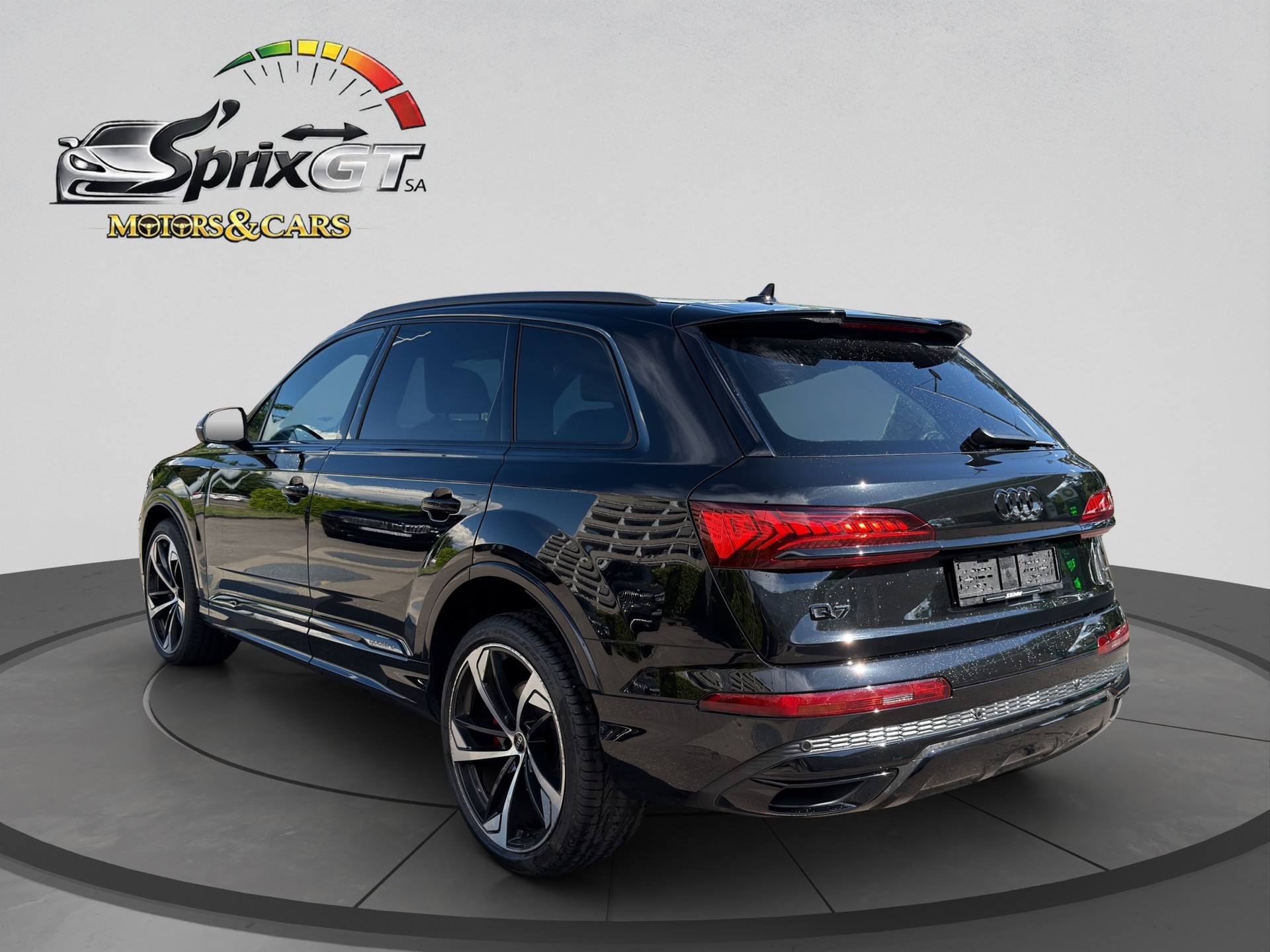 AUDI Q7 50 TDI quattro S Line tiptronic-showroom-element-2