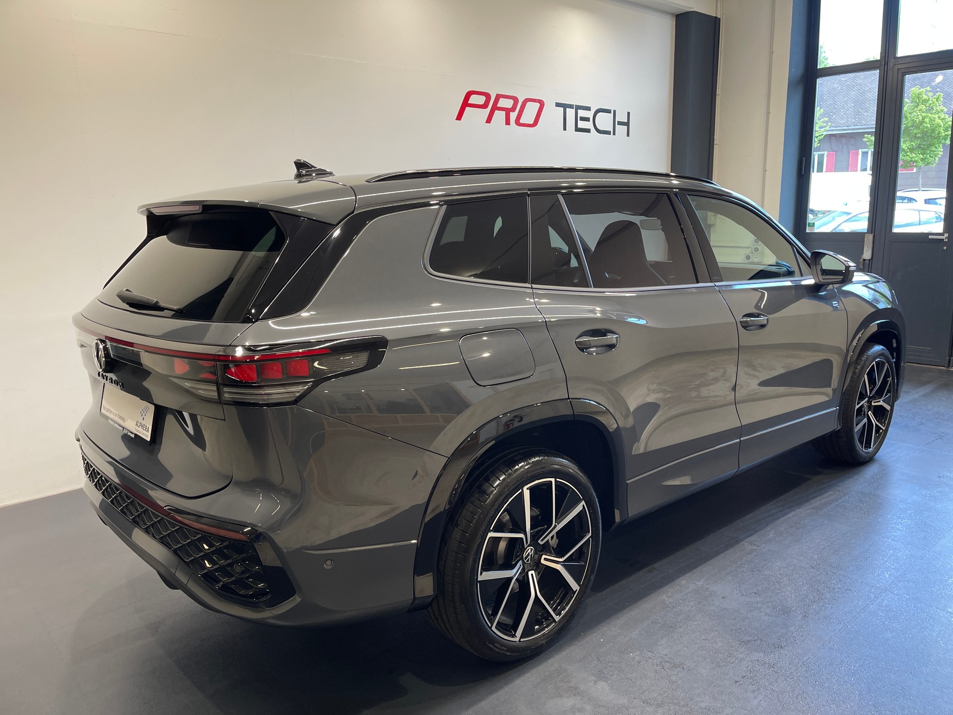 VW Tayron 2.0 TDI SCR R-Line 4Motion DSG* 7 PLATZ *-image-4