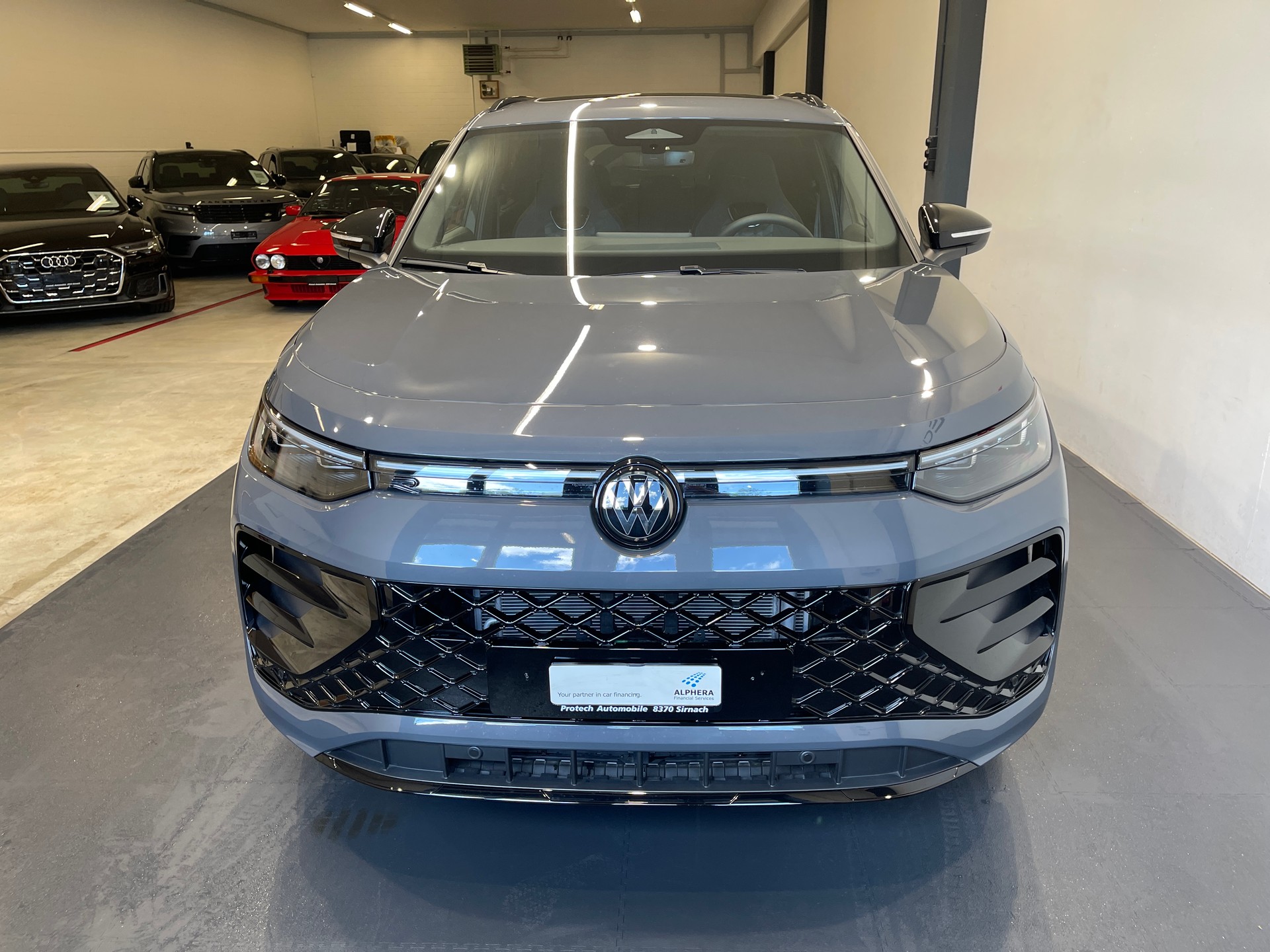 VW Tayron 2.0 TDI SCR R-Line 4Motion DSG* 7 PLATZ *-showroom-element-1