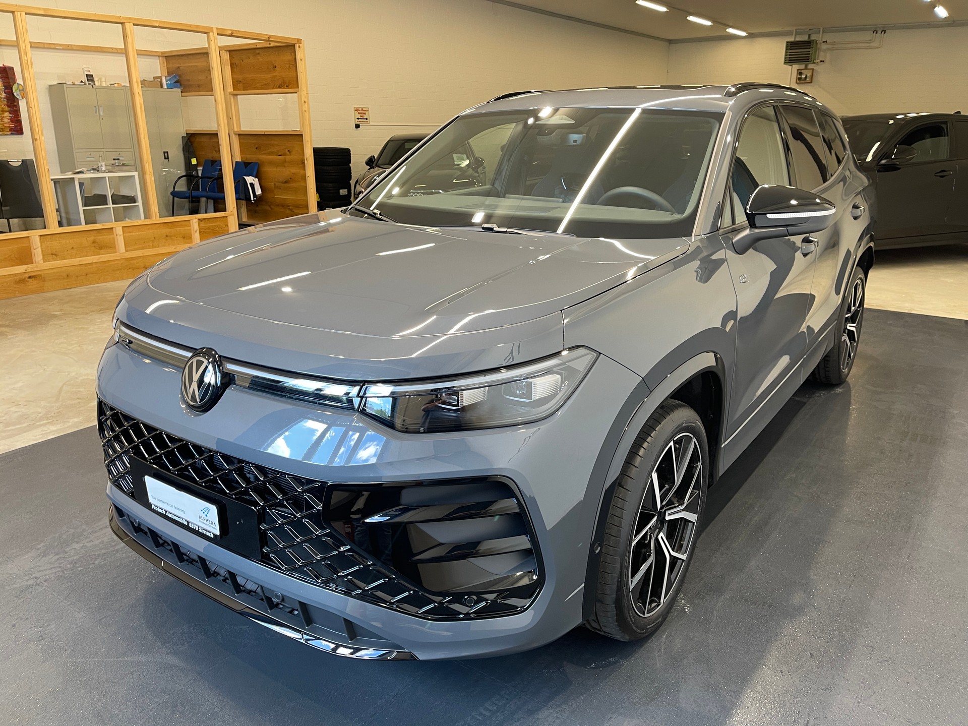 VW Tayron 2.0 TDI SCR R-Line 4Motion DSG* 7 PLATZ *-showroom-element-2