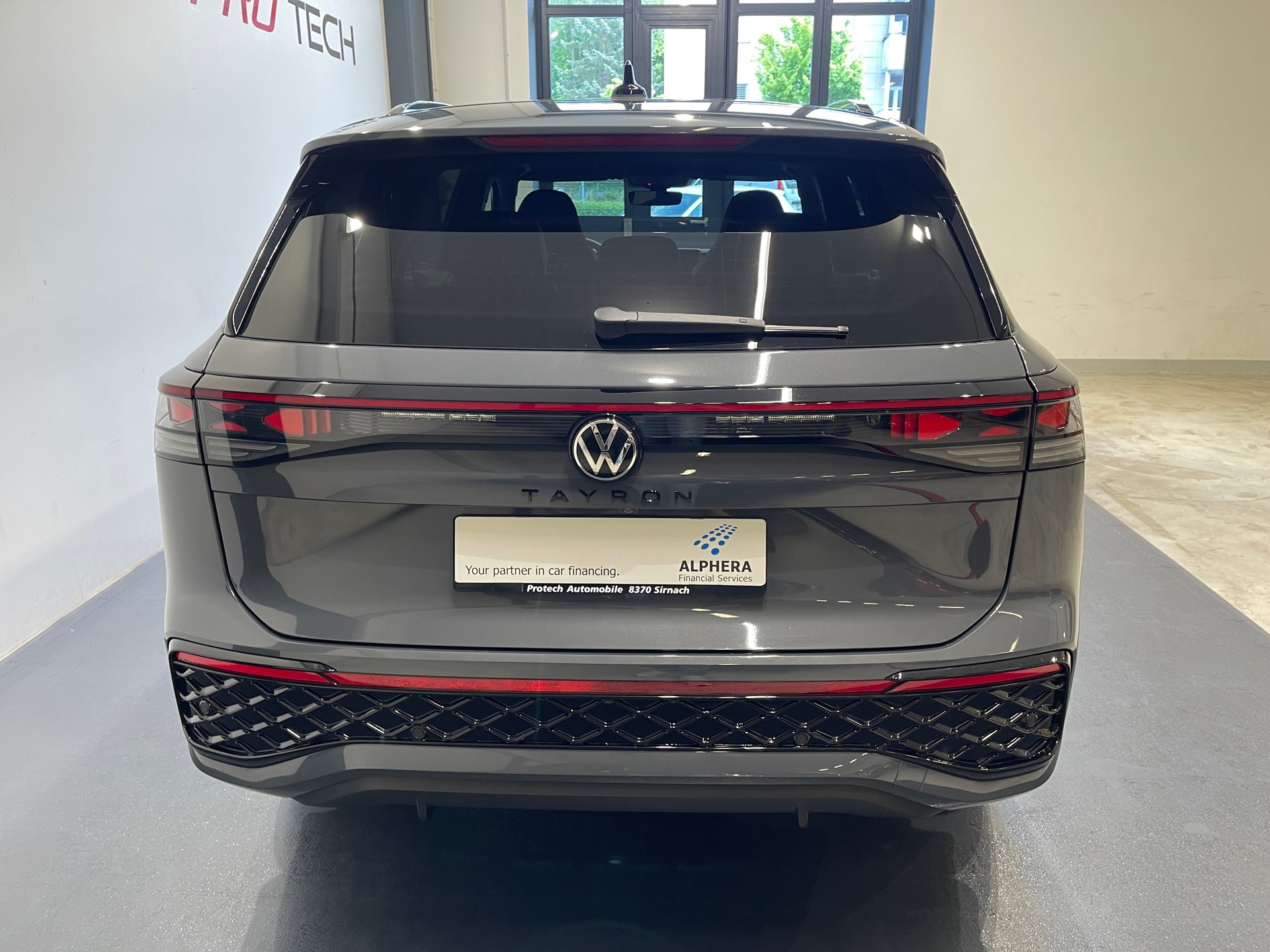 VW Tayron 2.0 TDI SCR R-Line 4Motion DSG* 7 PLATZ *-image-5