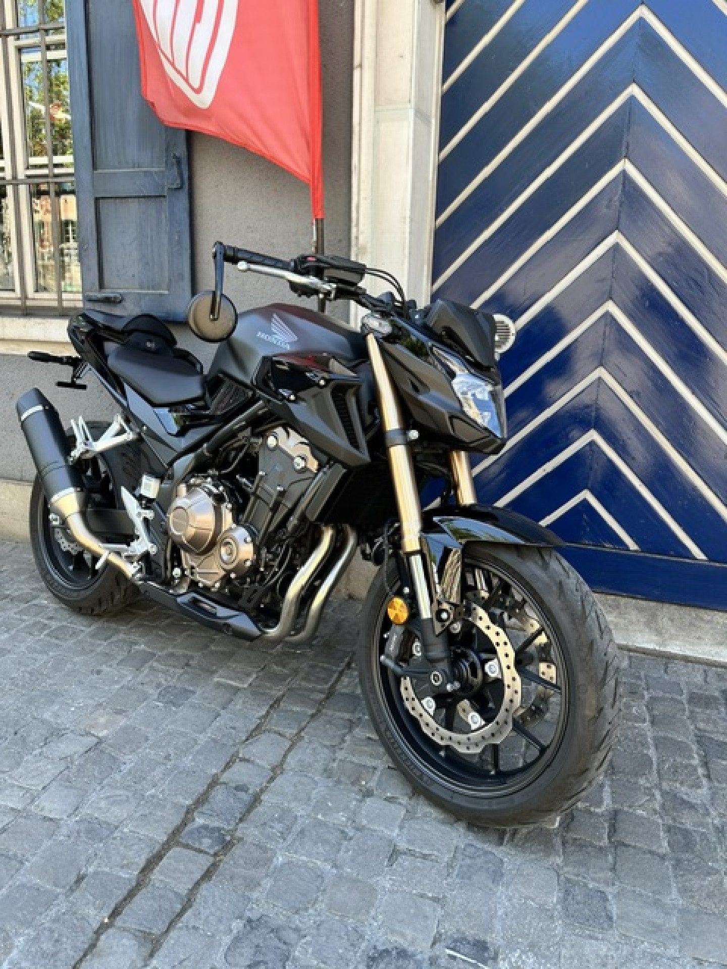 HONDA CB 500 F TOP Occasion mit wenig Kilometer-image-5