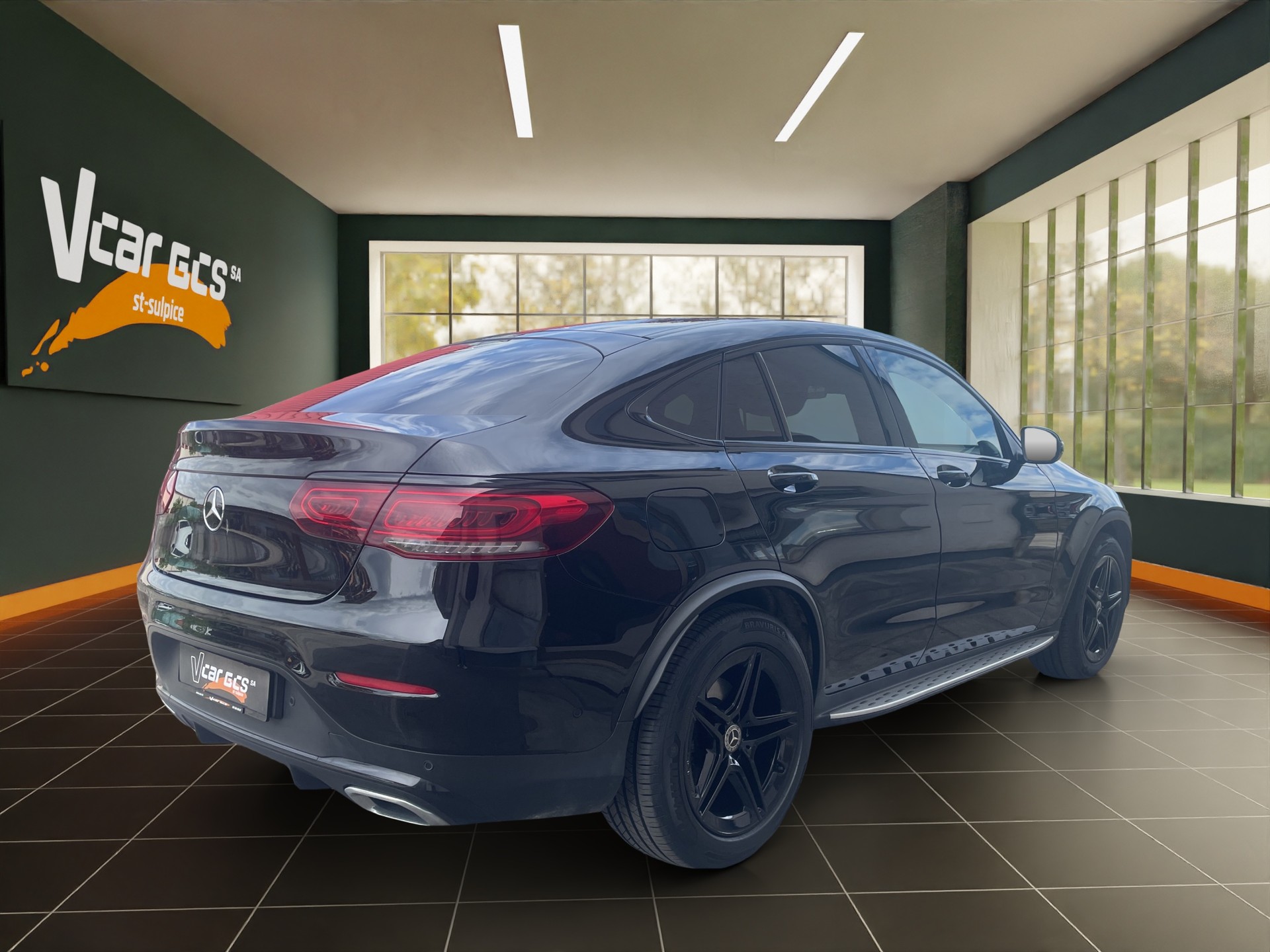 MERCEDES-BENZ GLC Coupé 220 d AMG Line 4Matic 9G-Tronic-image-4