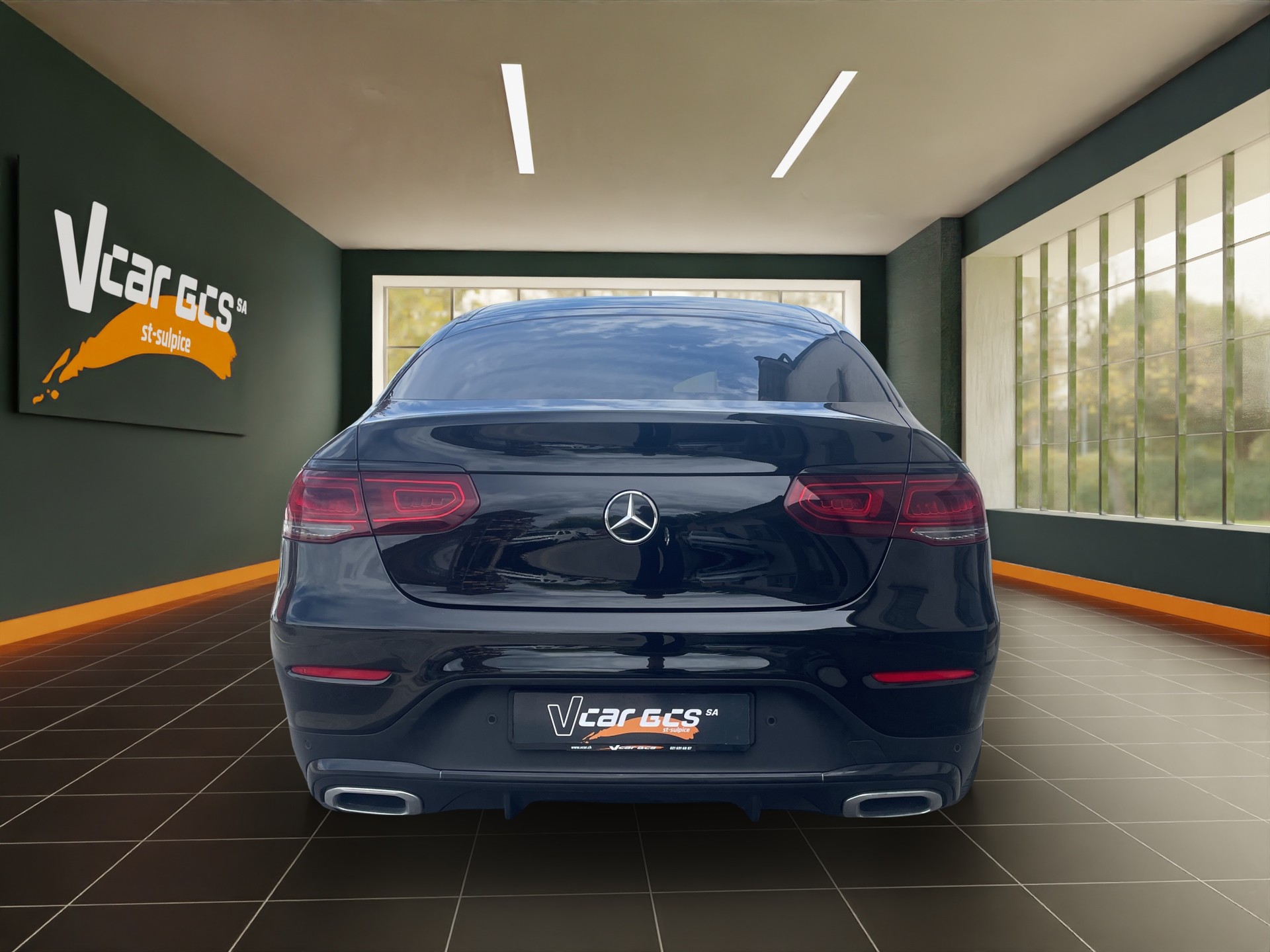 MERCEDES-BENZ GLC Coupé 220 d AMG Line 4Matic 9G-Tronic-image-3