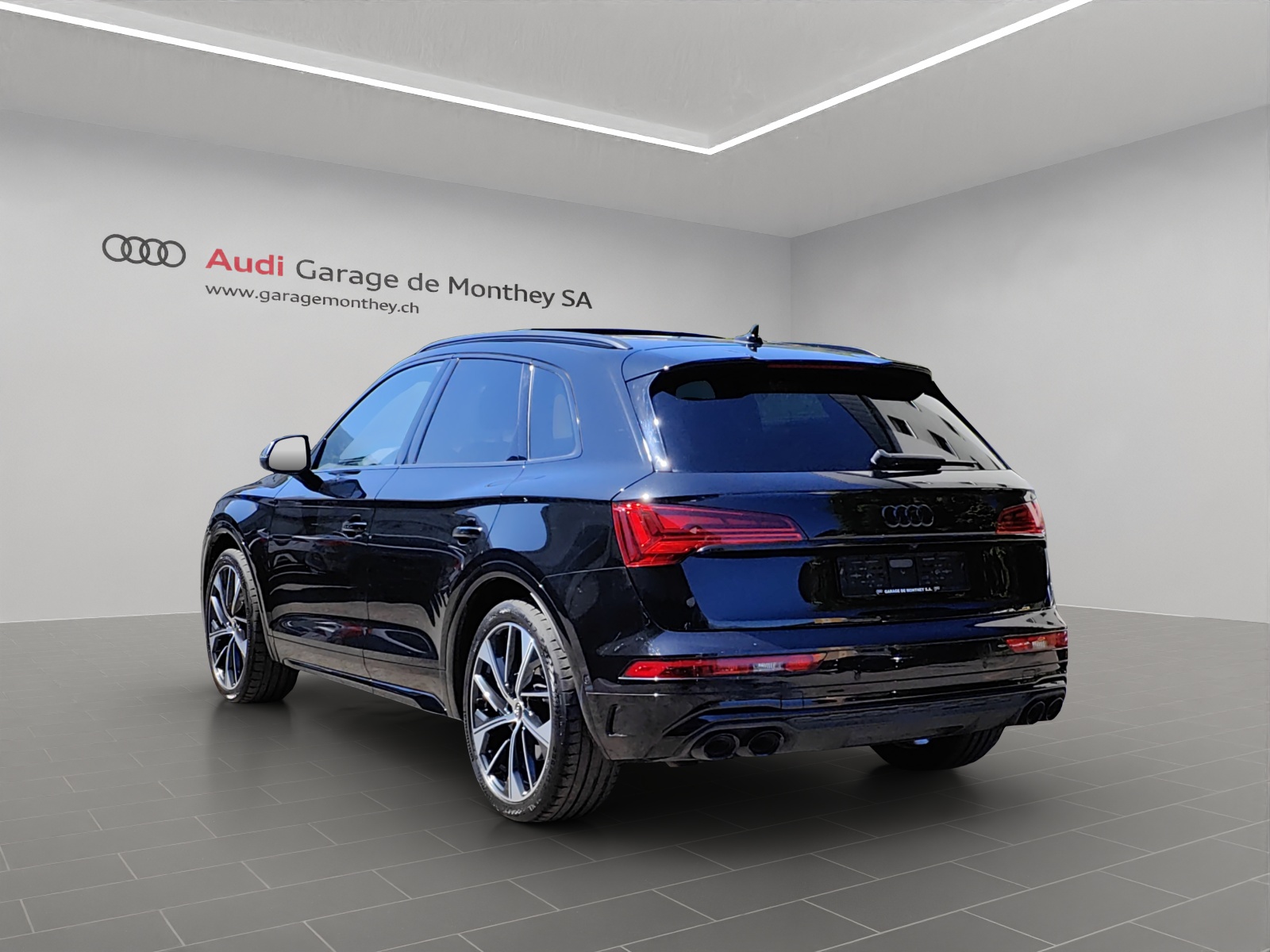 AUDI SQ5 TDI quattro tiptronic-image-2