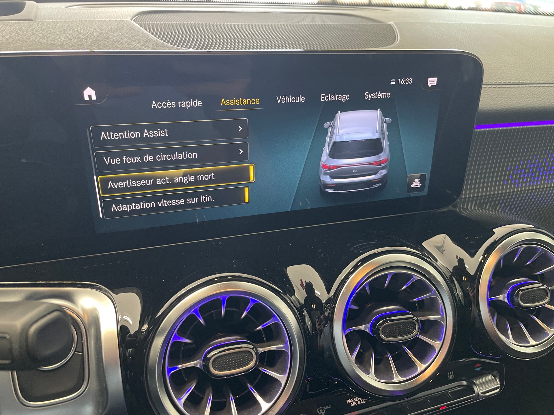 MERCEDES-BENZ EQB 350 AMG Line 4Matic 7 places-image-20