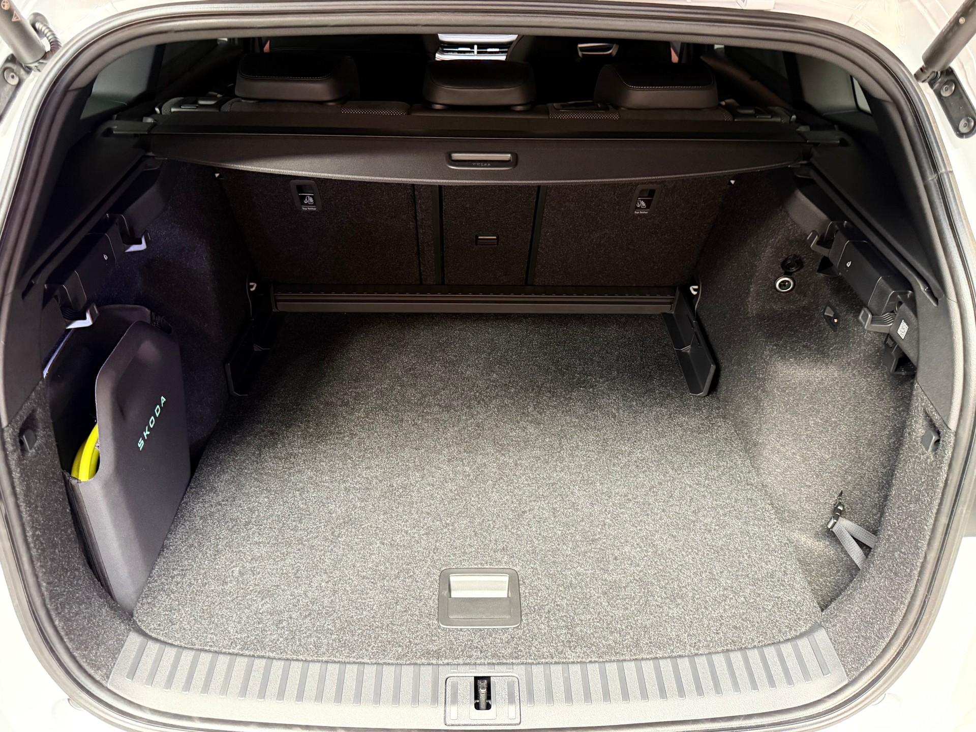 SKODA Enyaq 85x Sportline 4x4-image-13