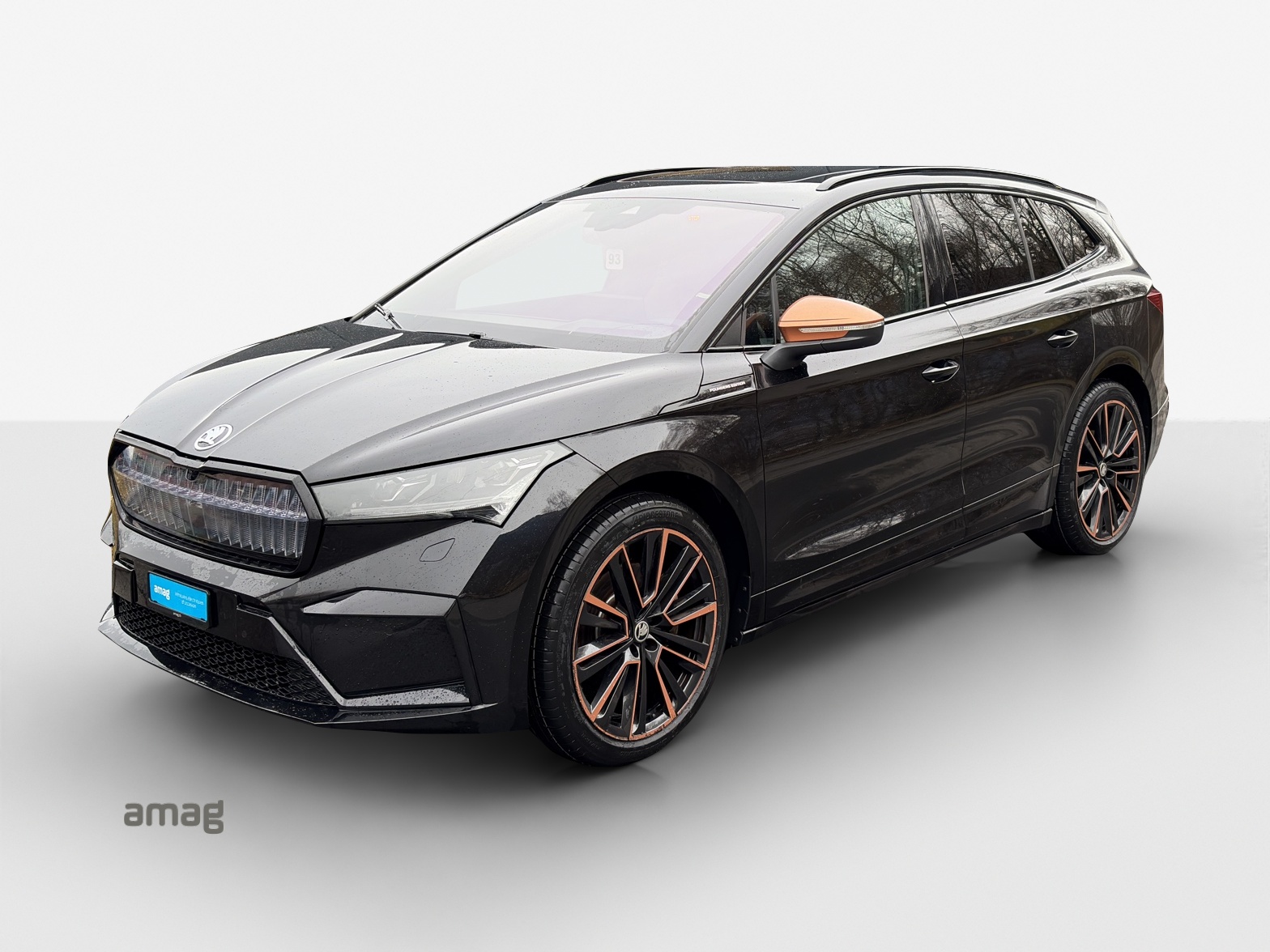SKODA Enyaq iV 80x Founders Edition