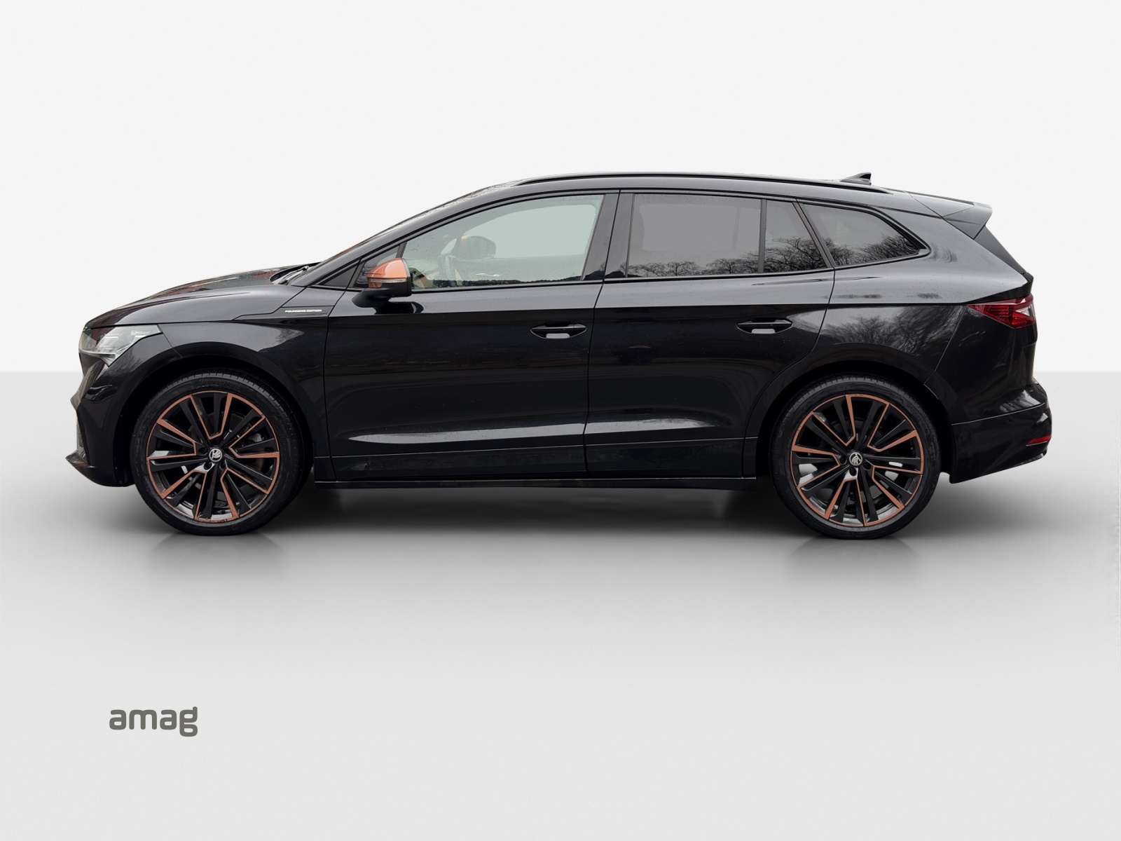 SKODA Enyaq iV 80x Founders Edition-showroom-element-1