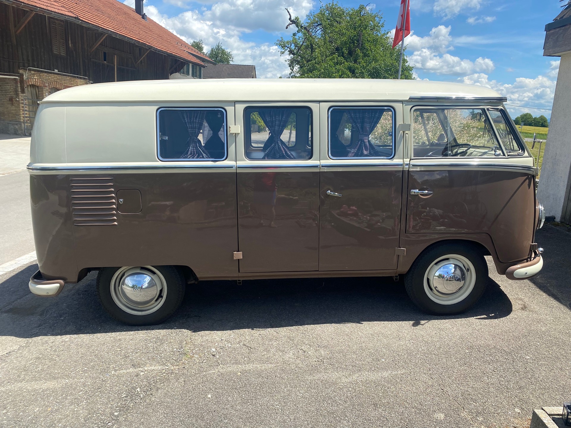VW Kombi-image-5