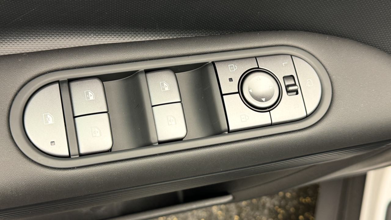 HYUNDAI Ioniq 5 Limited 84kWh-image-8
