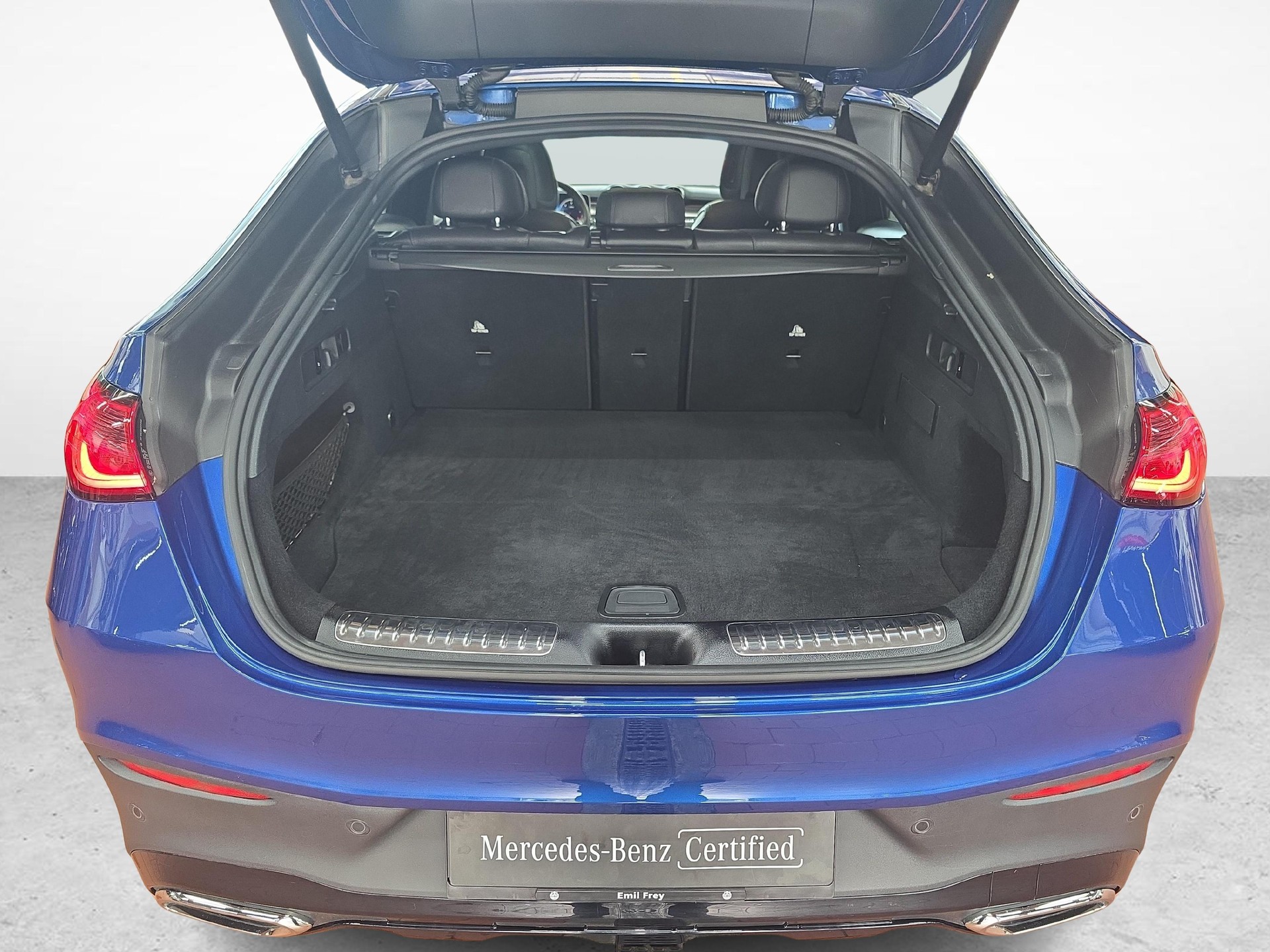 MERCEDES-BENZ GLC 220 d 4MATIC Coupé AMG Line-image-10