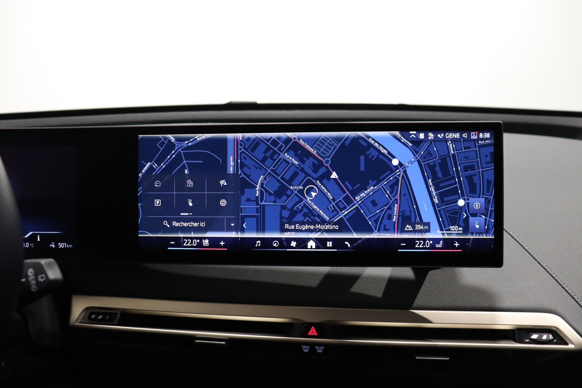 BMW iX xDrive50-showroom-element-1