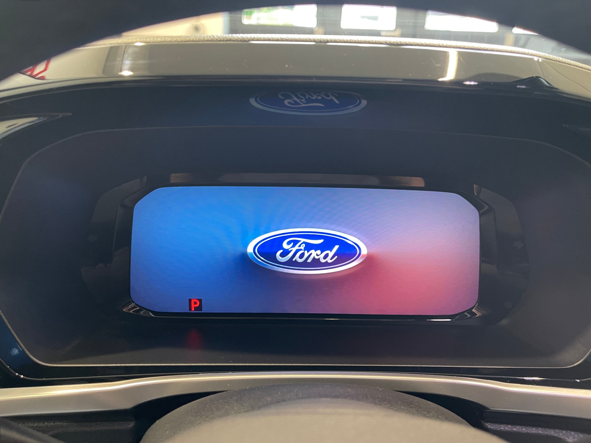 FORD Grand Tourneo Connect 2.0 EcoBlue Active Automat *7PLATZ*-image-17