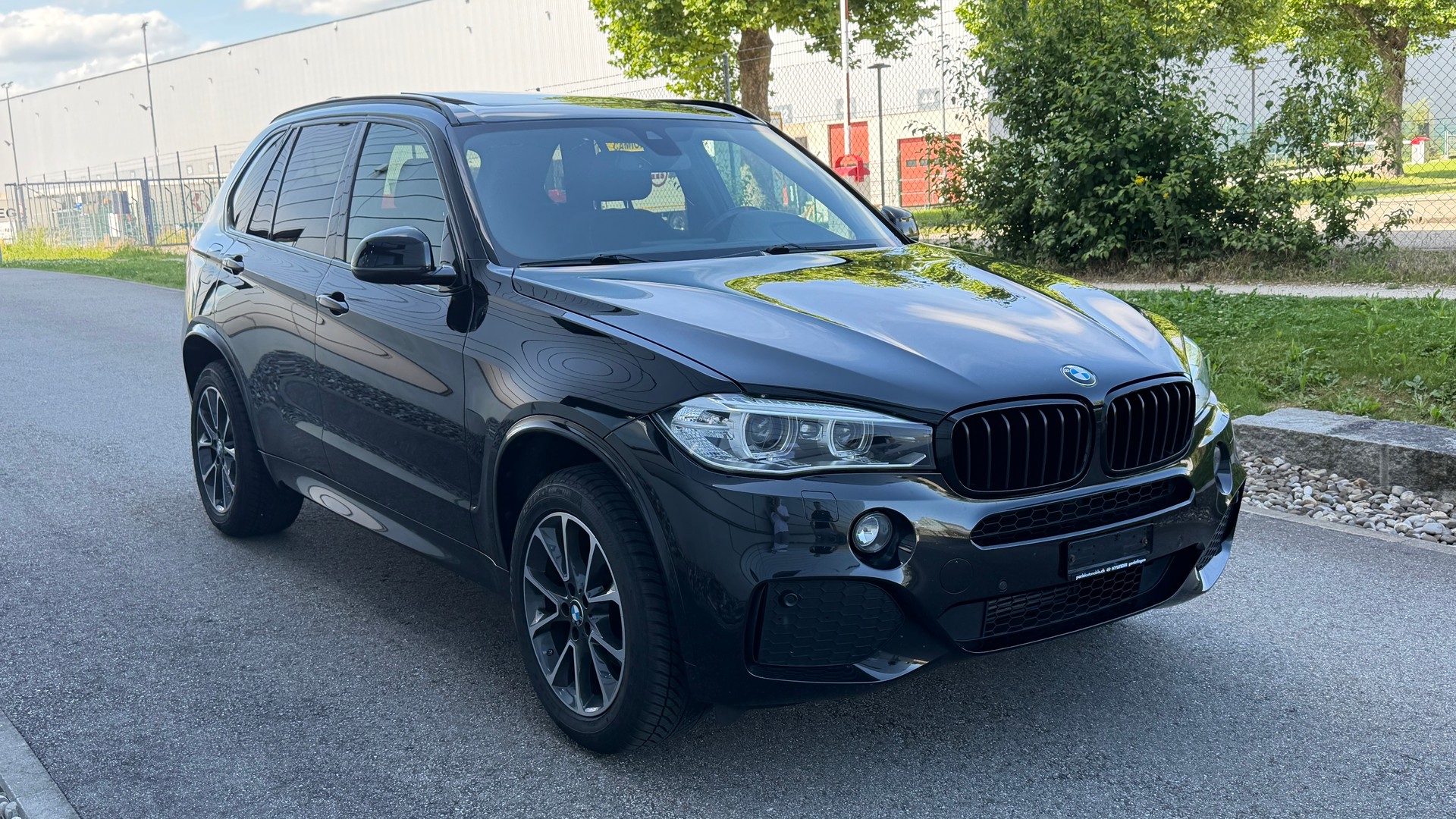 BMW 30d xDrive M-Paket **FRISCH AB MFK**-image-5