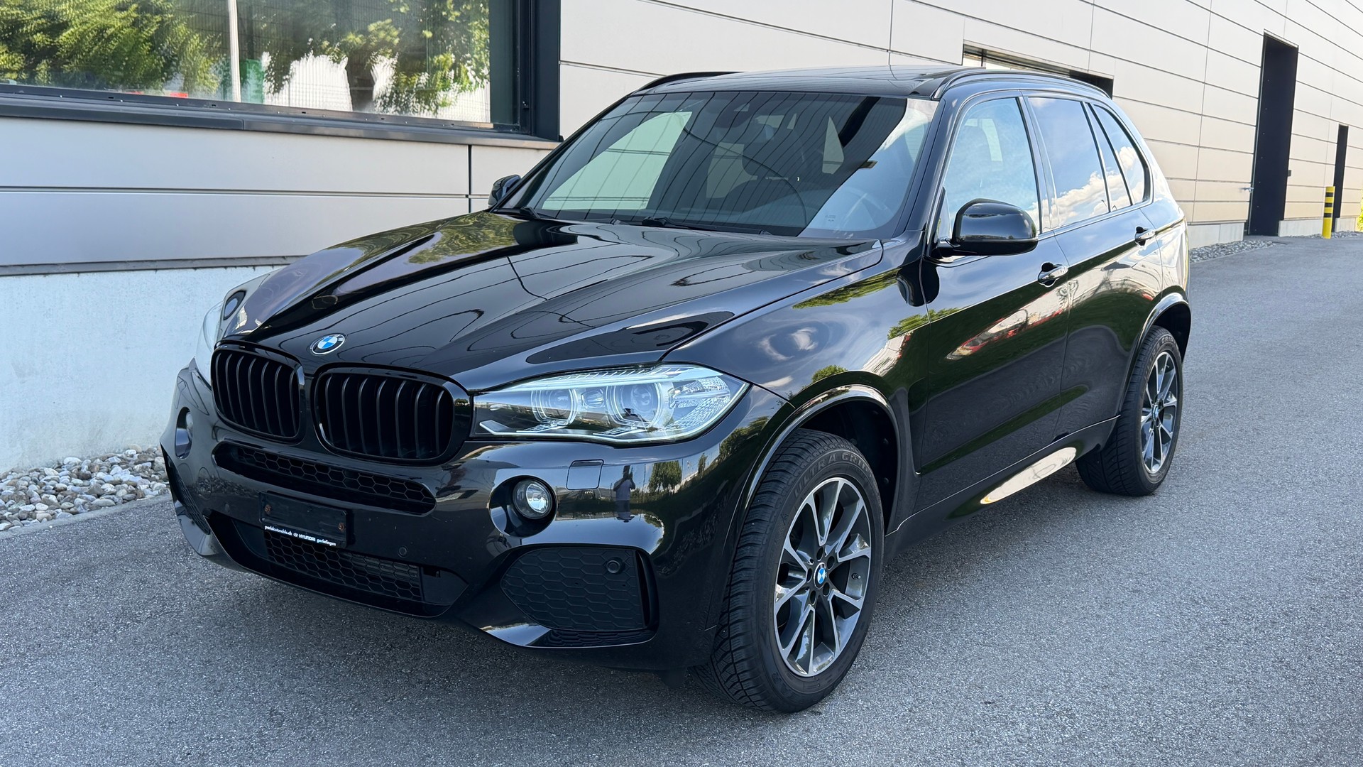 BMW 30d xDrive M-Paket **FRISCH AB MFK**