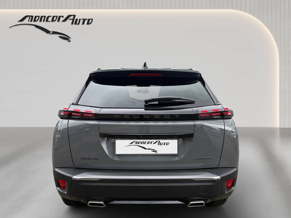 PEUGEOT 2008 Hybrid 145 e-DCS GT-image-13