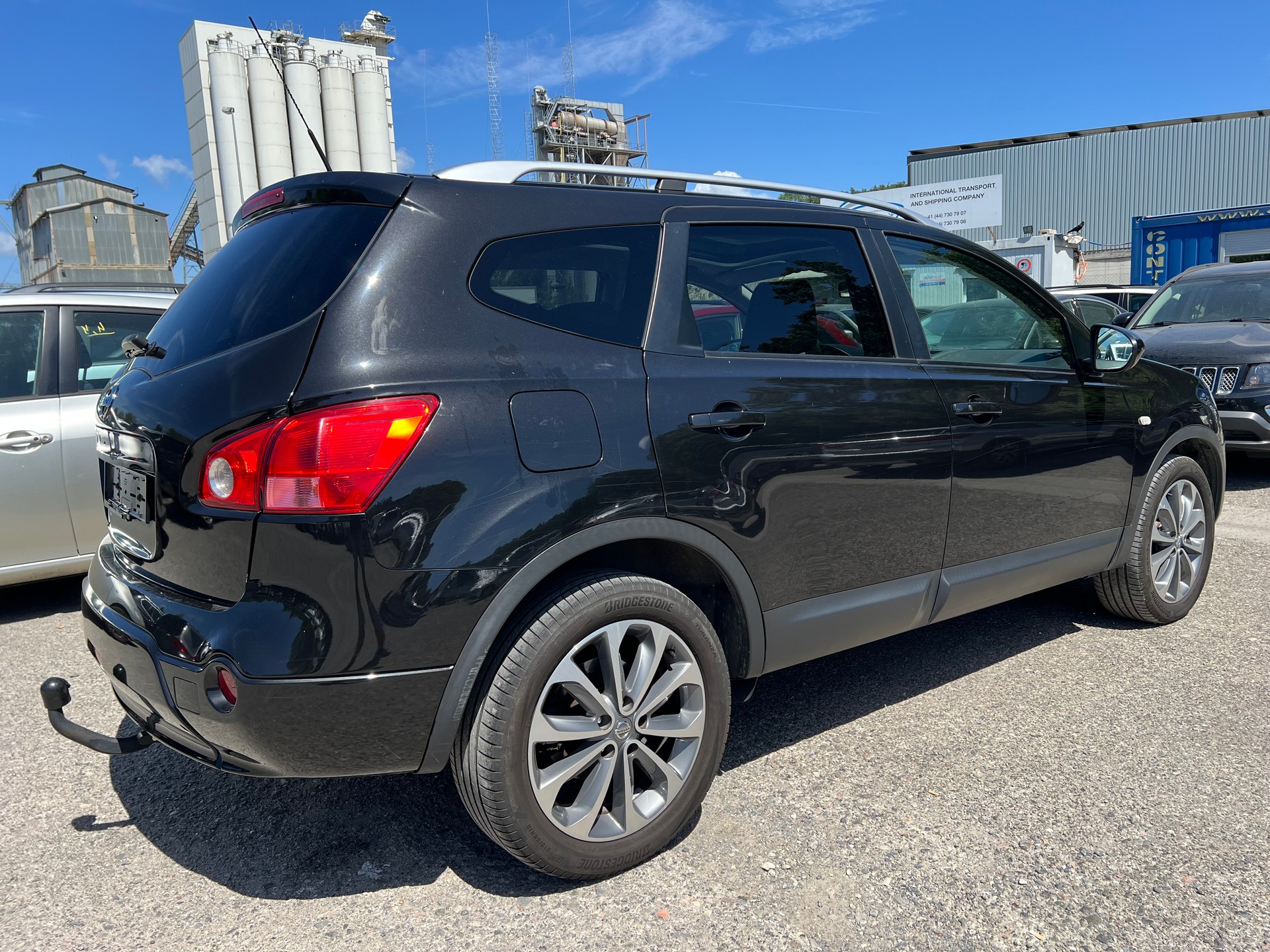 NISSAN Qashqai +2 2.0 dCi 4WD tekna Automatic-image-2