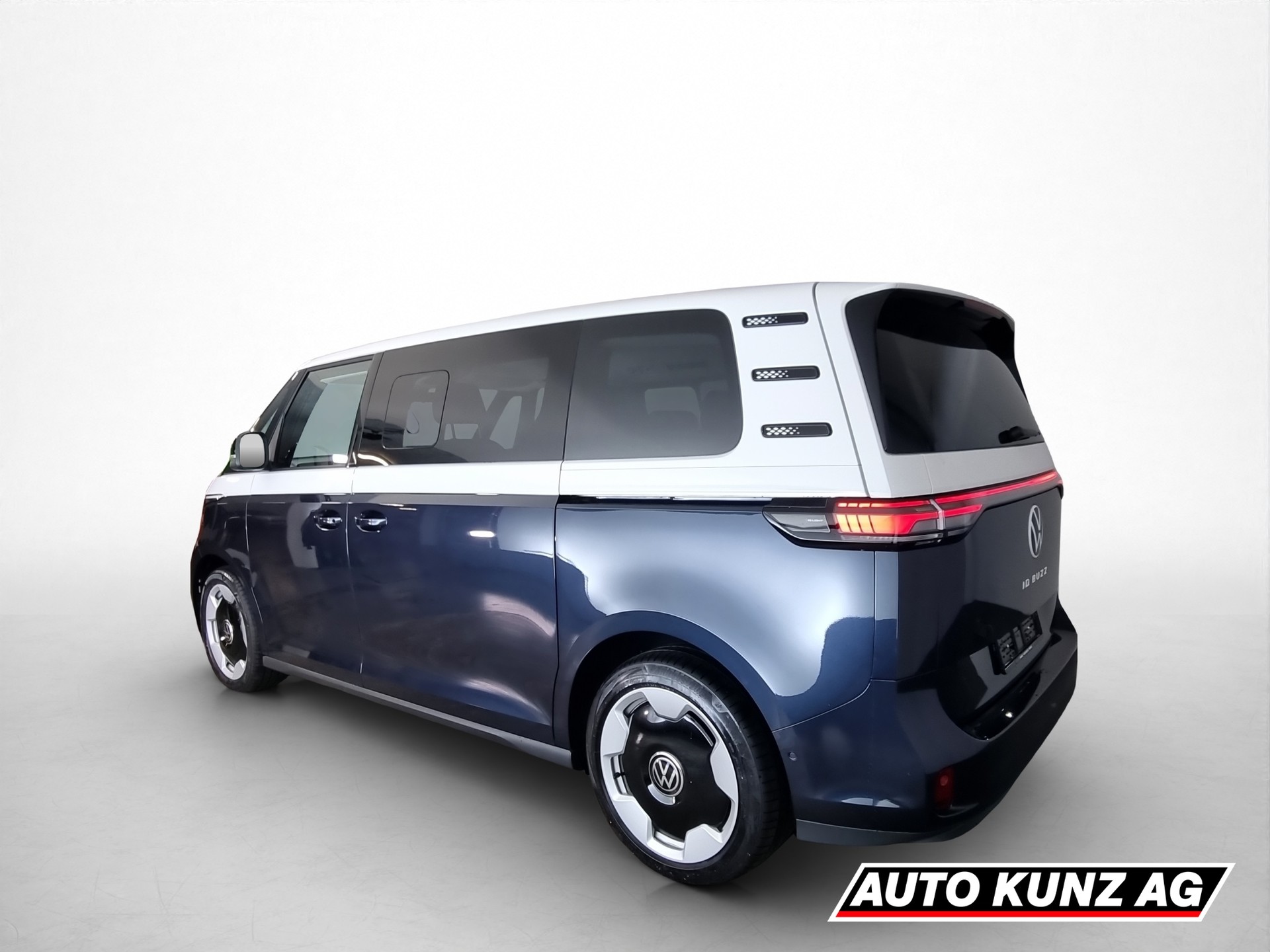 VW ID.Buzz LWB Pro (lang) 7-Sitzer-showroom-element-3