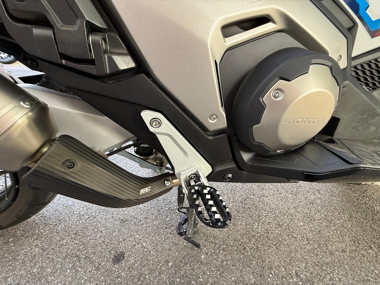 HONDA X-ADV 750 (35kW)-image-11