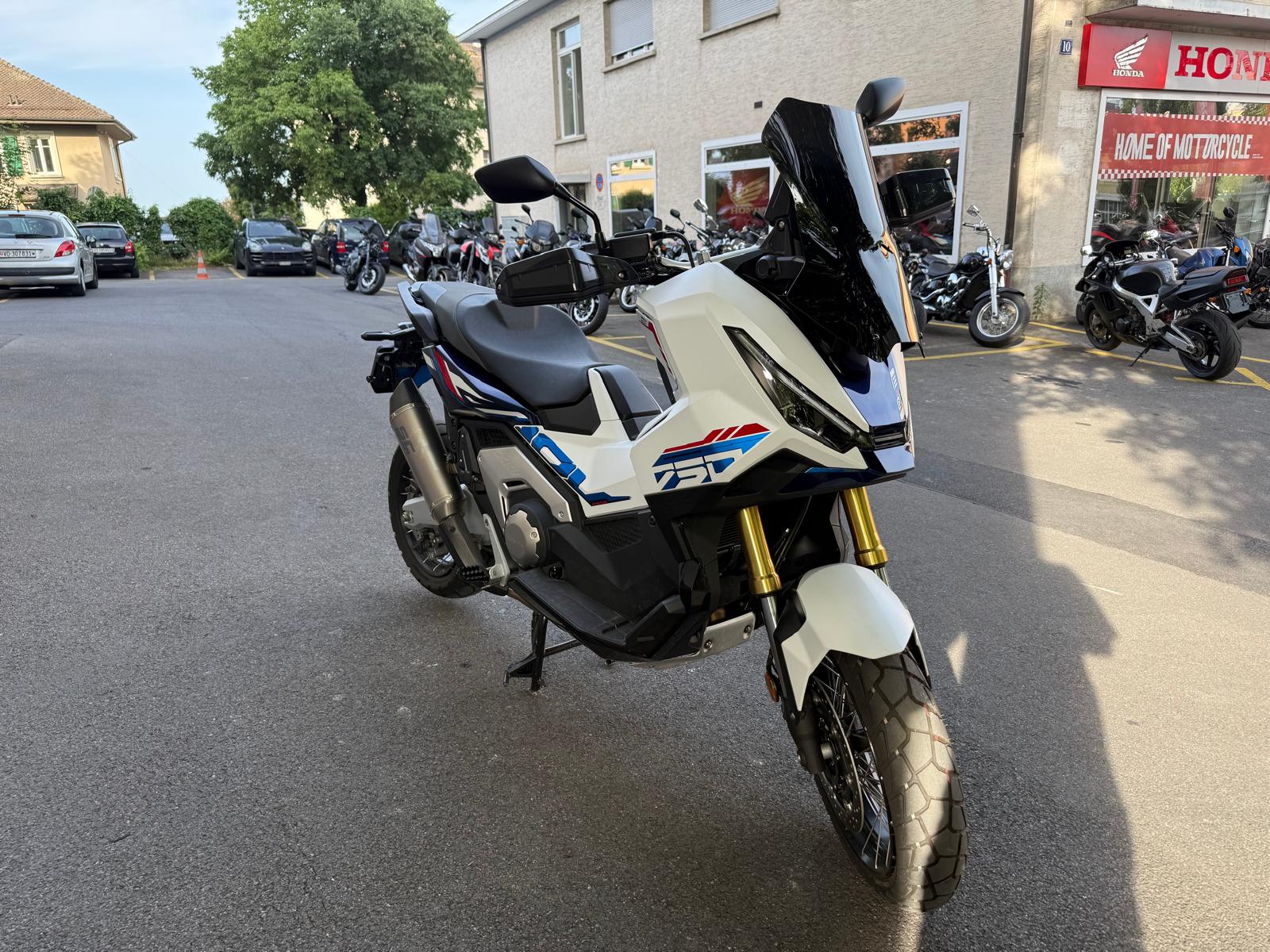 HONDA X-ADV 750 (35kW)-image-1
