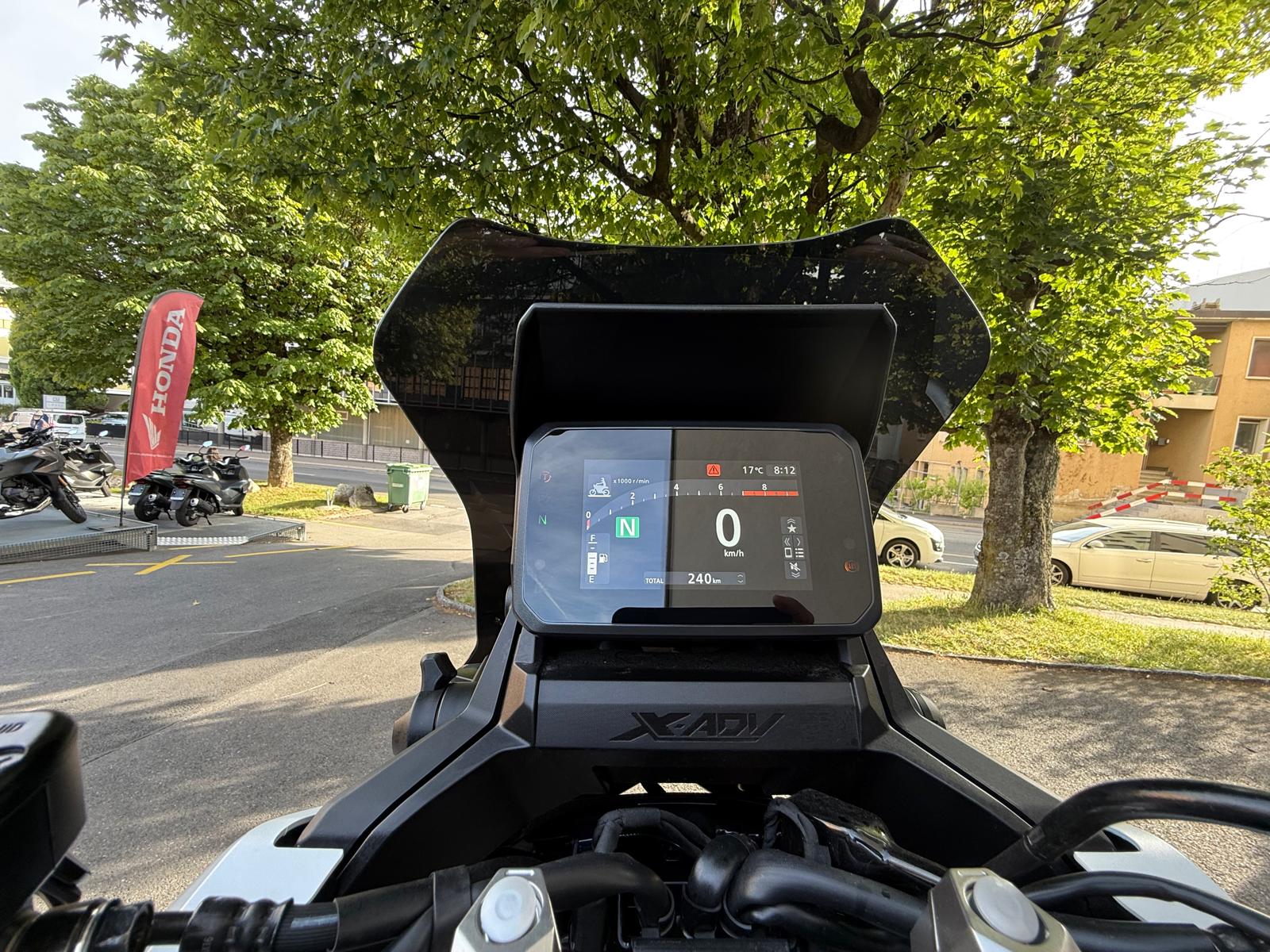HONDA X-ADV 750 (35kW)-image-9