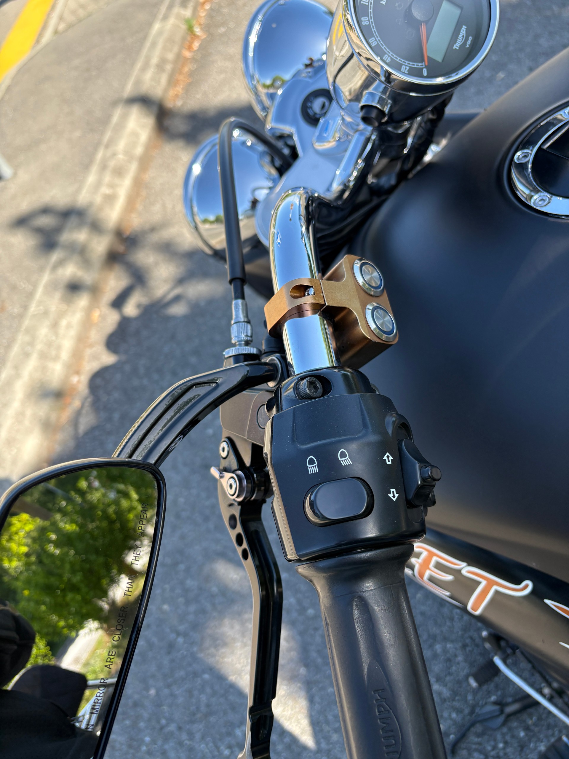 TRIUMPH Roadster-image-4