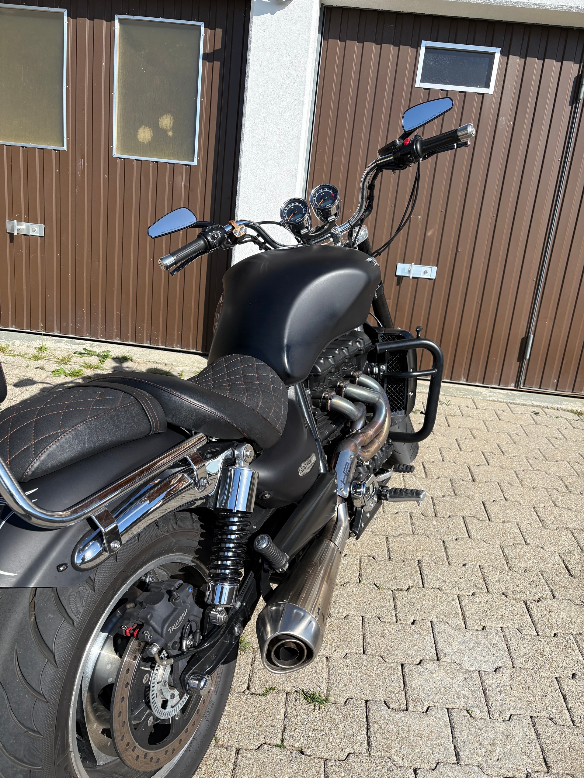 TRIUMPH Roadster-image-0
