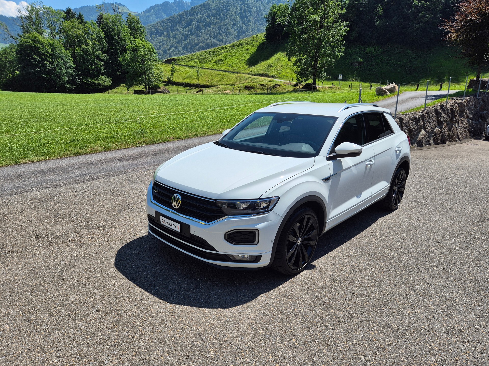 VW T-Roc 1.0 TSI Advance *R-Line*