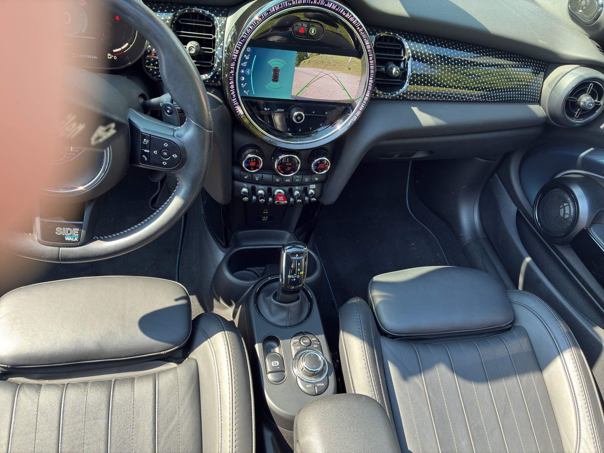 MINI Cabrio Cooper S SDKG-image-11