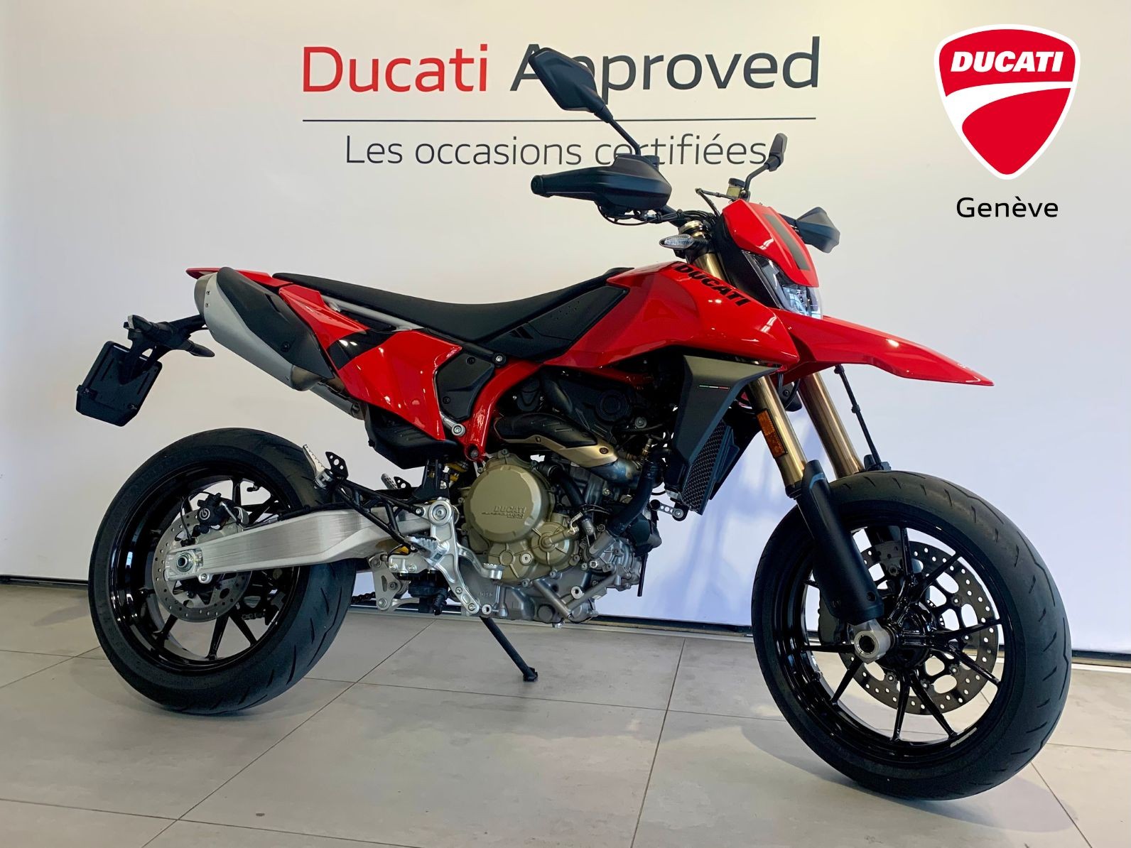 DUCATI Hypermotard 698 Mono-image-0