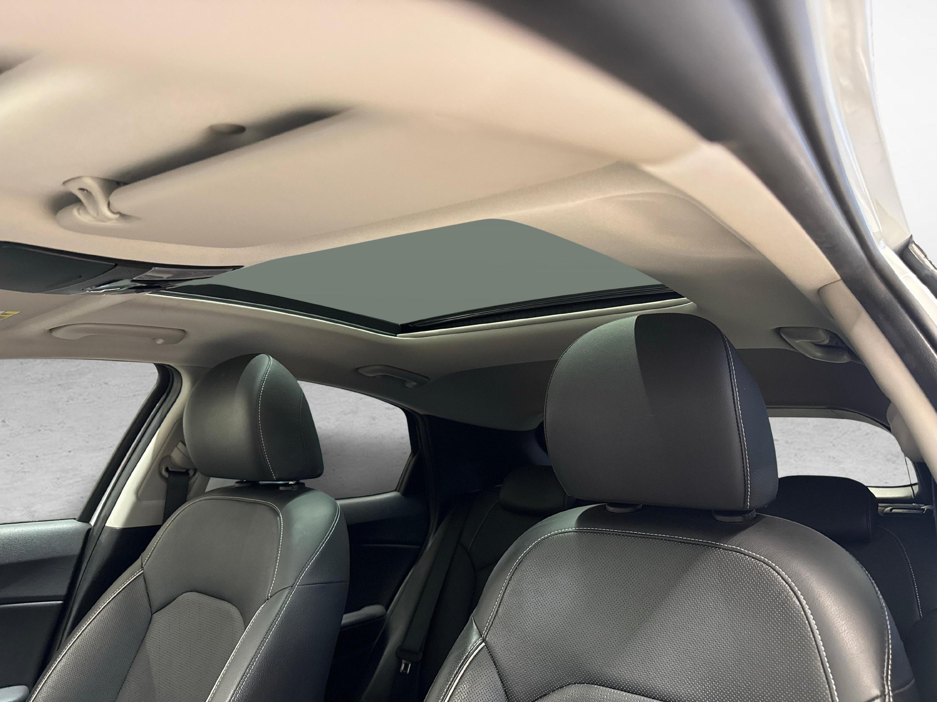 KIA XCeed 1.6 GDi Plug-in Hybrid Style + Ruote invernali-image-10