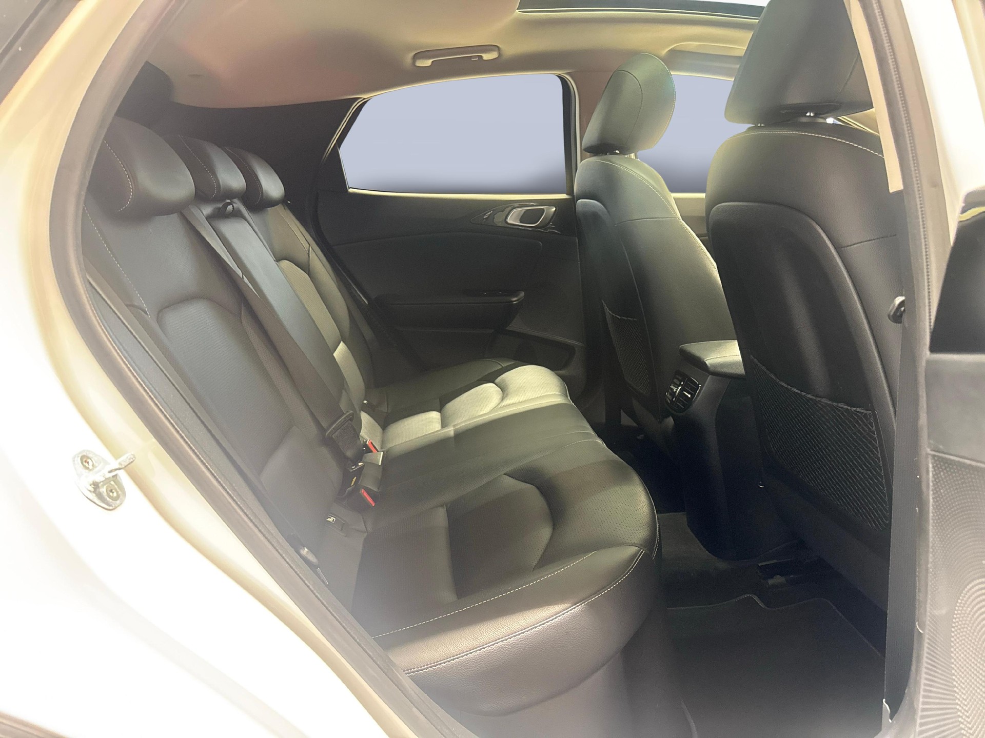 KIA XCeed 1.6 GDi Plug-in Hybrid Style + Ruote invernali-image-11