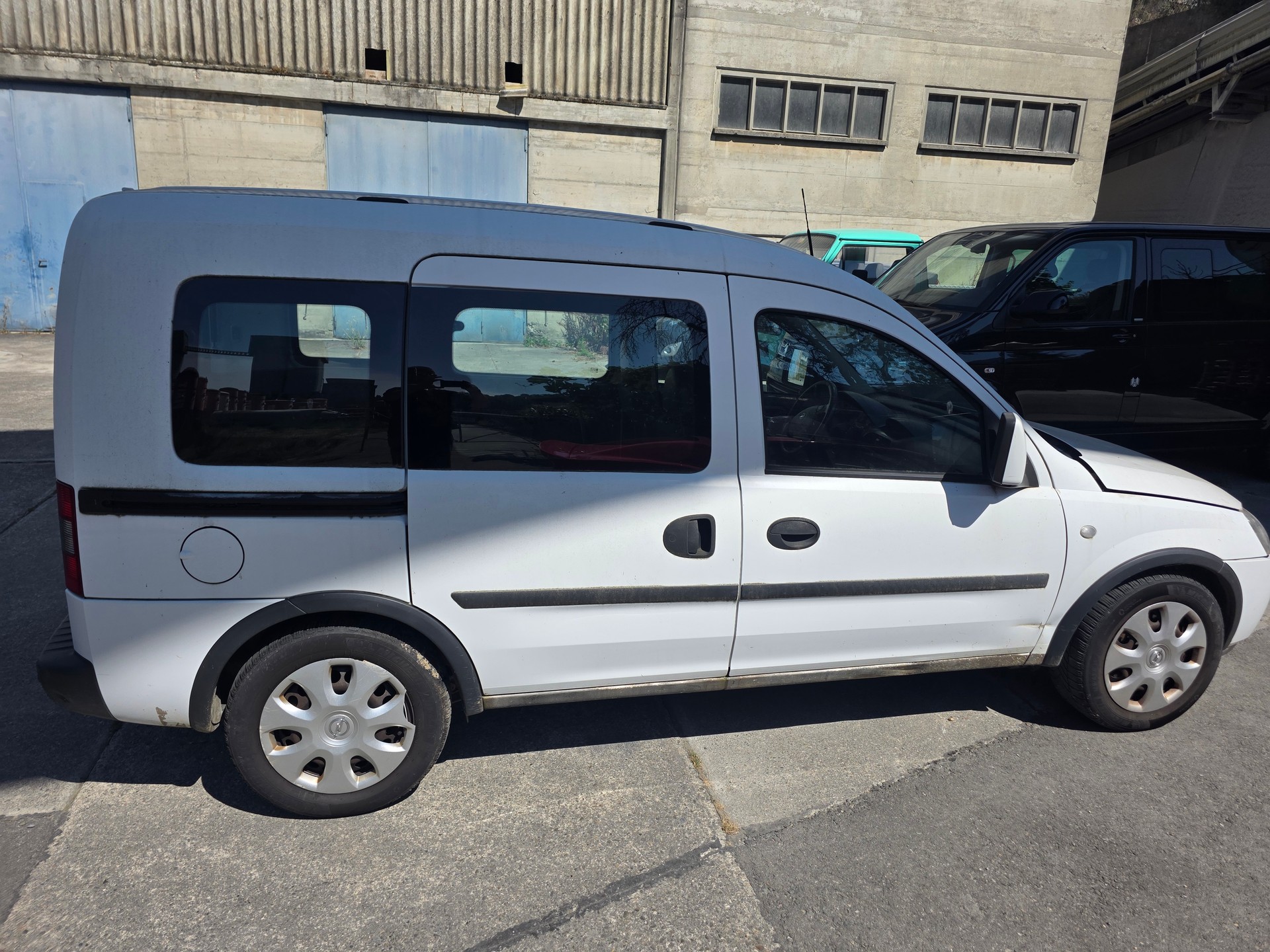 OPEL Combo Tour 1.6 CNG-image-4