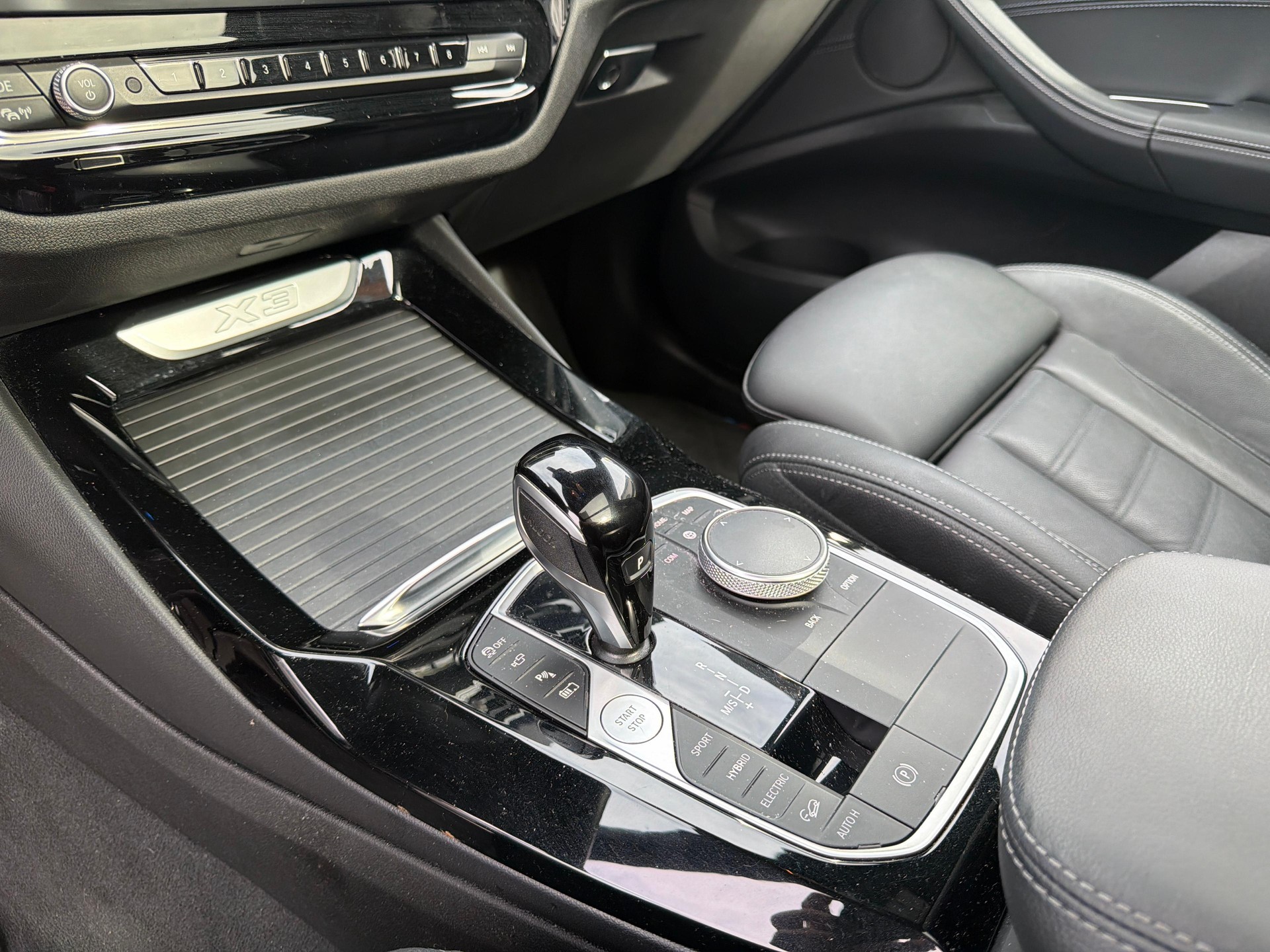 BMW X3 xDrive 30e-image-17