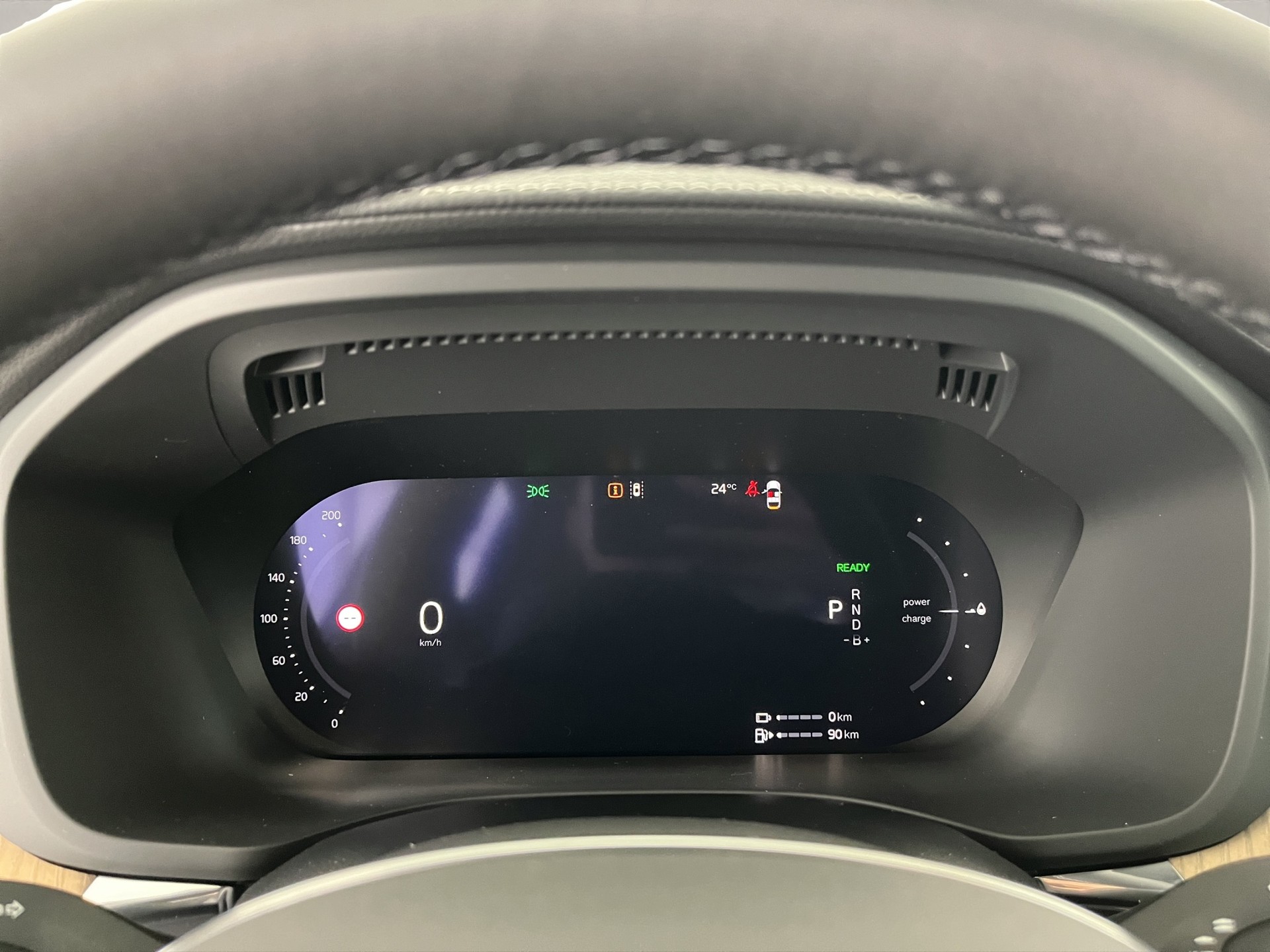 VOLVO XC60 2.0 T8 TE Ultra Dark eAWD-image-15