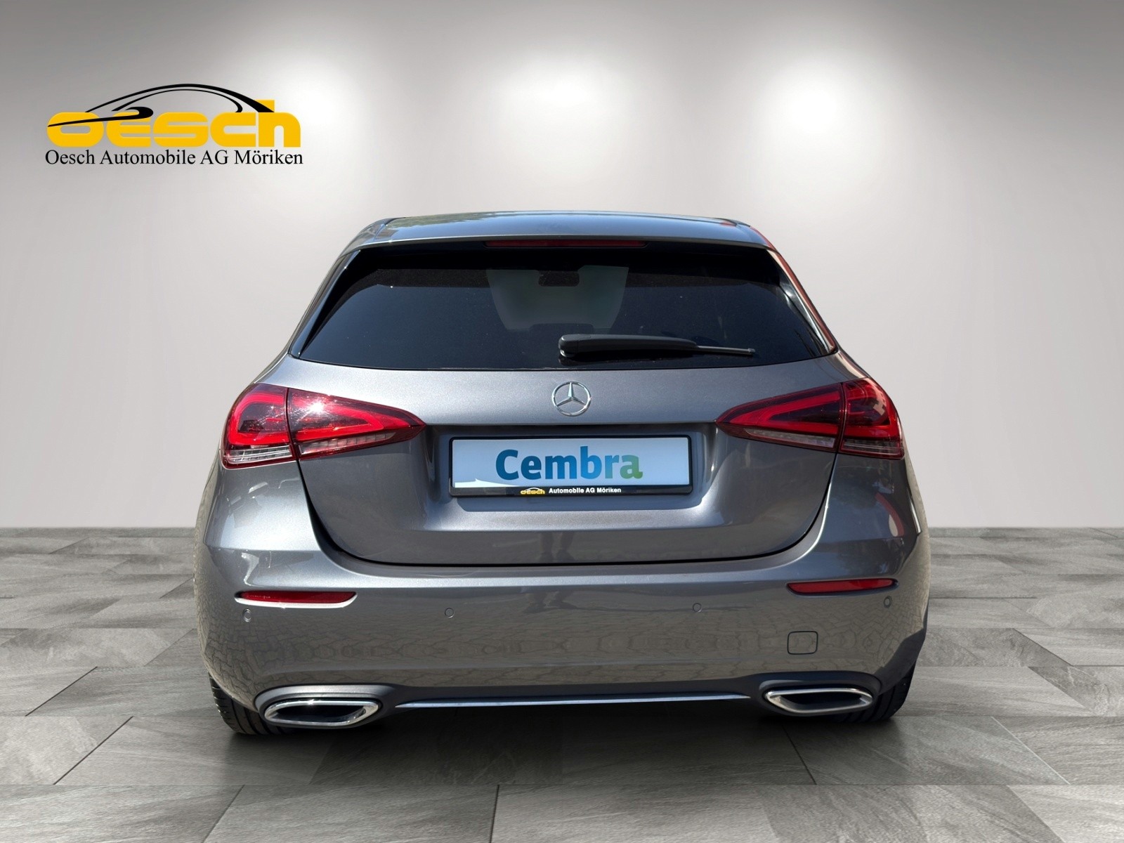 MERCEDES-BENZ A 180 Style-showroom-element-3