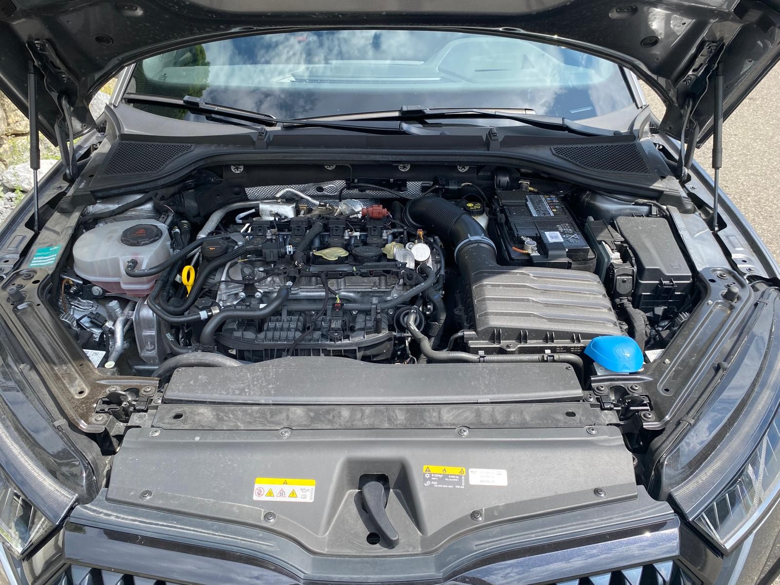 SKODA Octavia Combi 2.0 TSI DSG RS-image-15