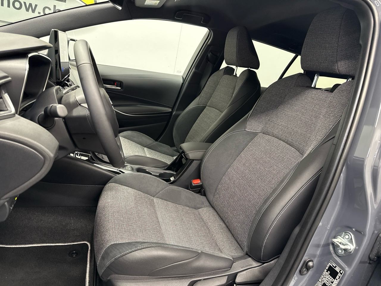 TOYOTA Corolla TS 1.8 HSD Sportline e-CVT 140HP-showroom-element-3