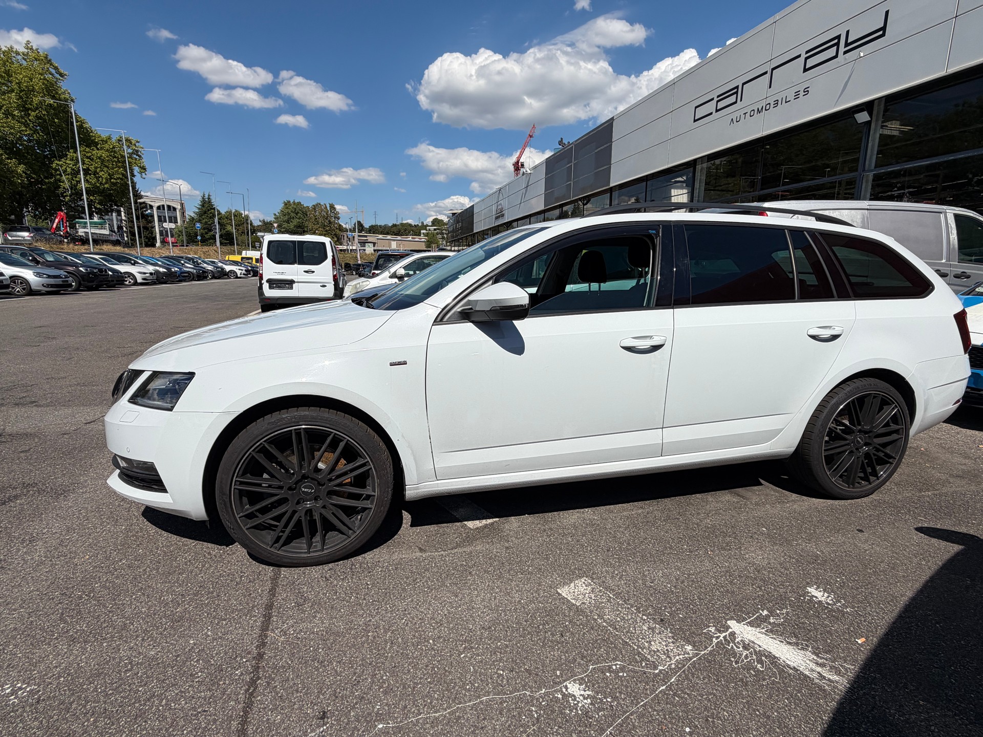 SKODA Octavia Combi 2.0 TSI Ambition 4x4 DSG-showroom-element-3