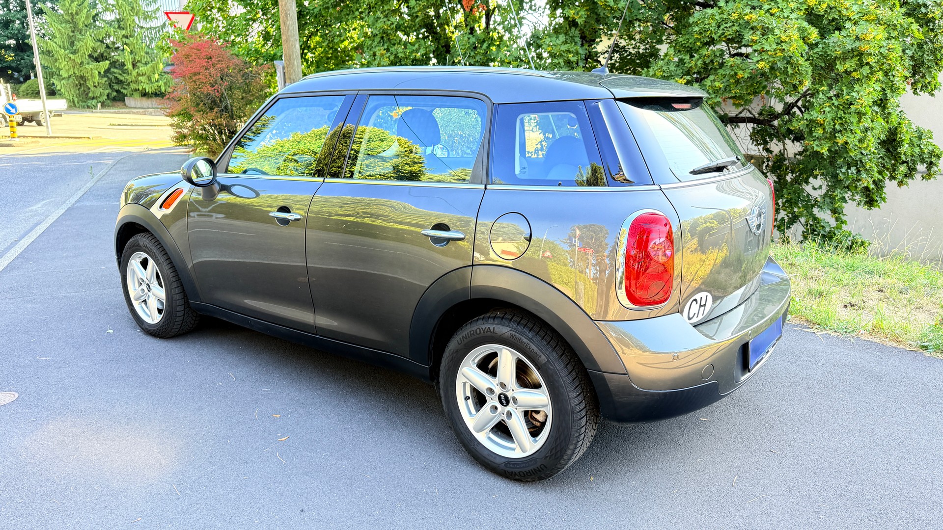 MINI Countryman Cooper FWD-image-4
