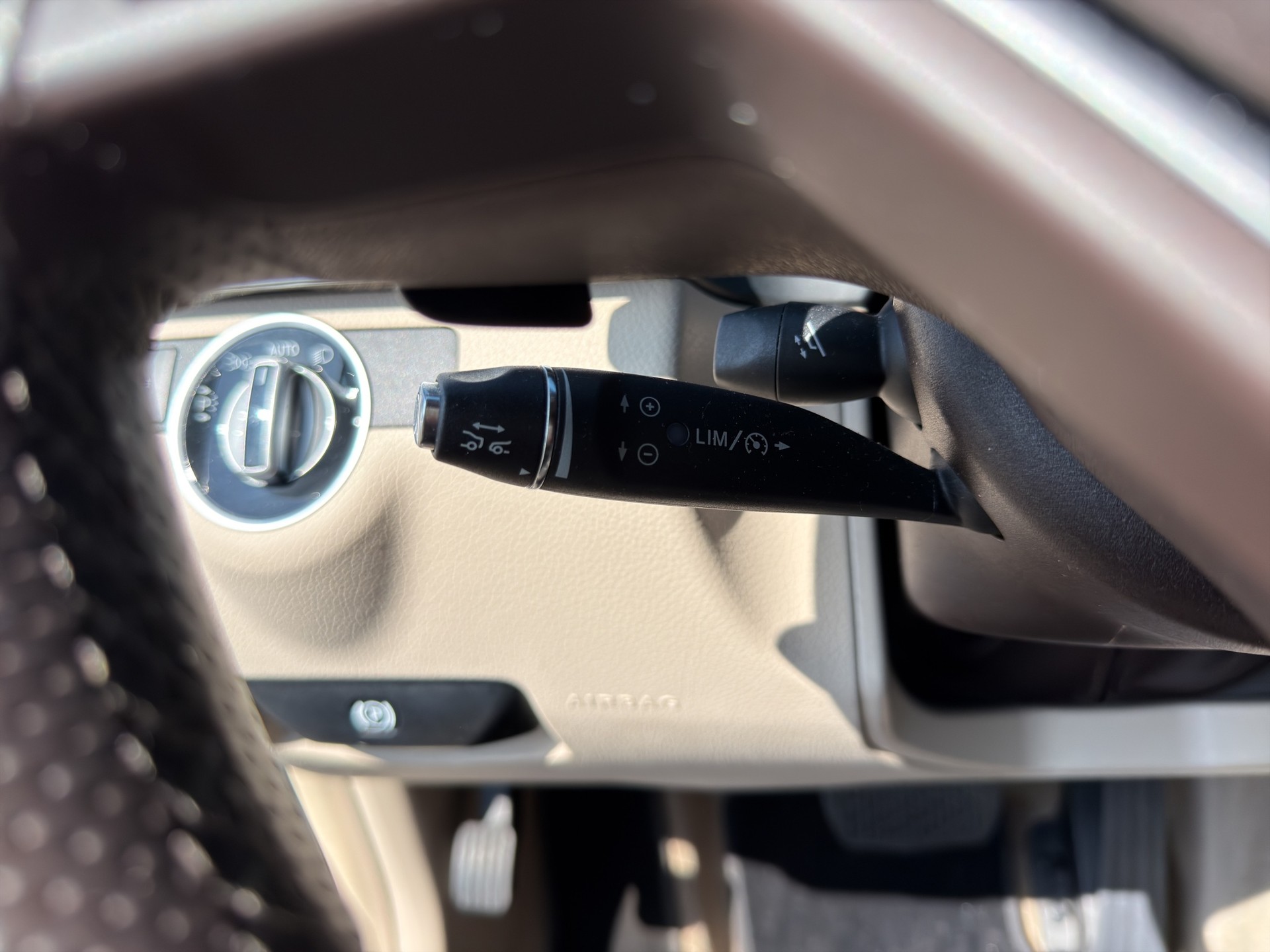 MERCEDES-BENZ E 400 V6 Avantgarde 4matic-image-19